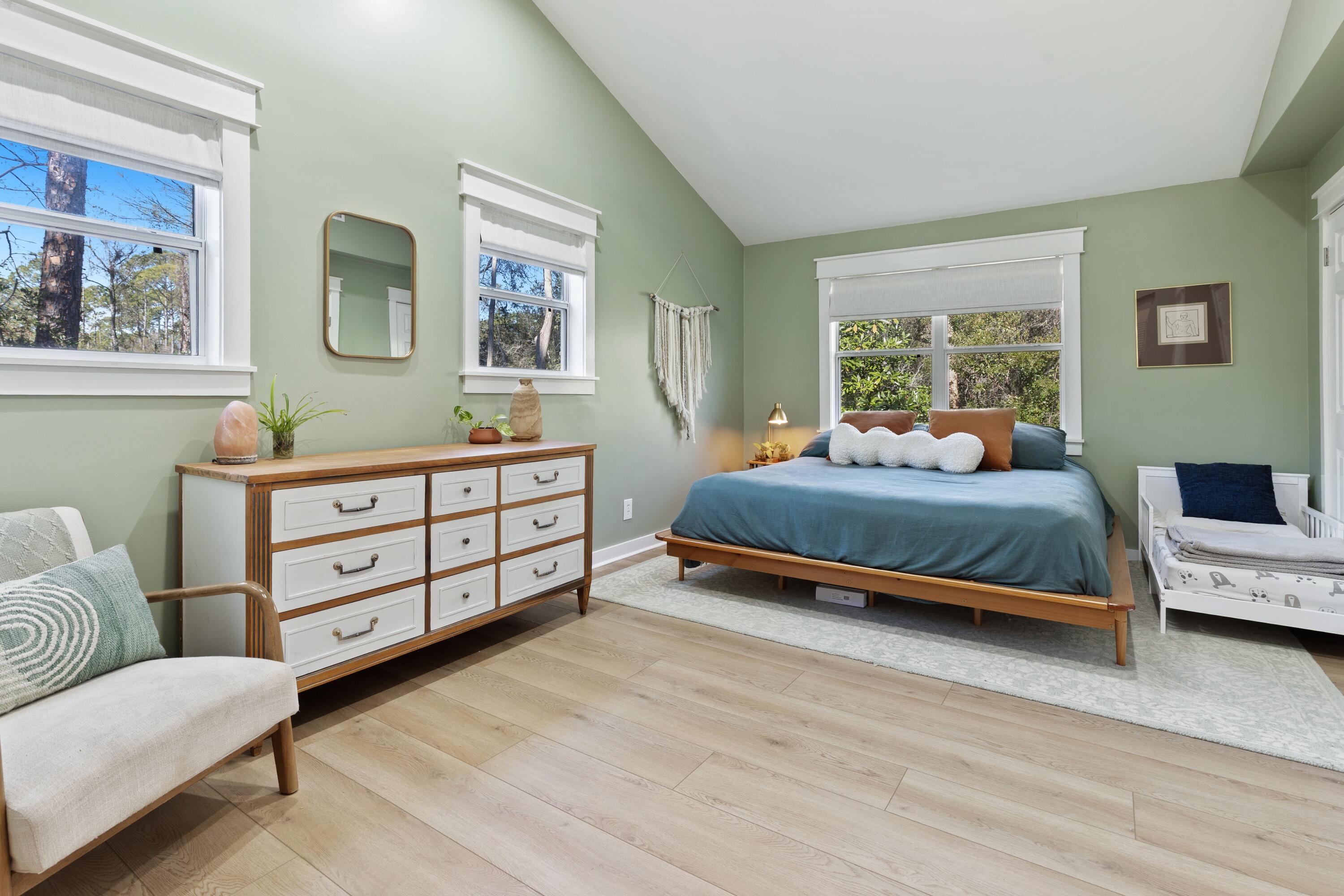 GULF SHORE MANOR - Residential