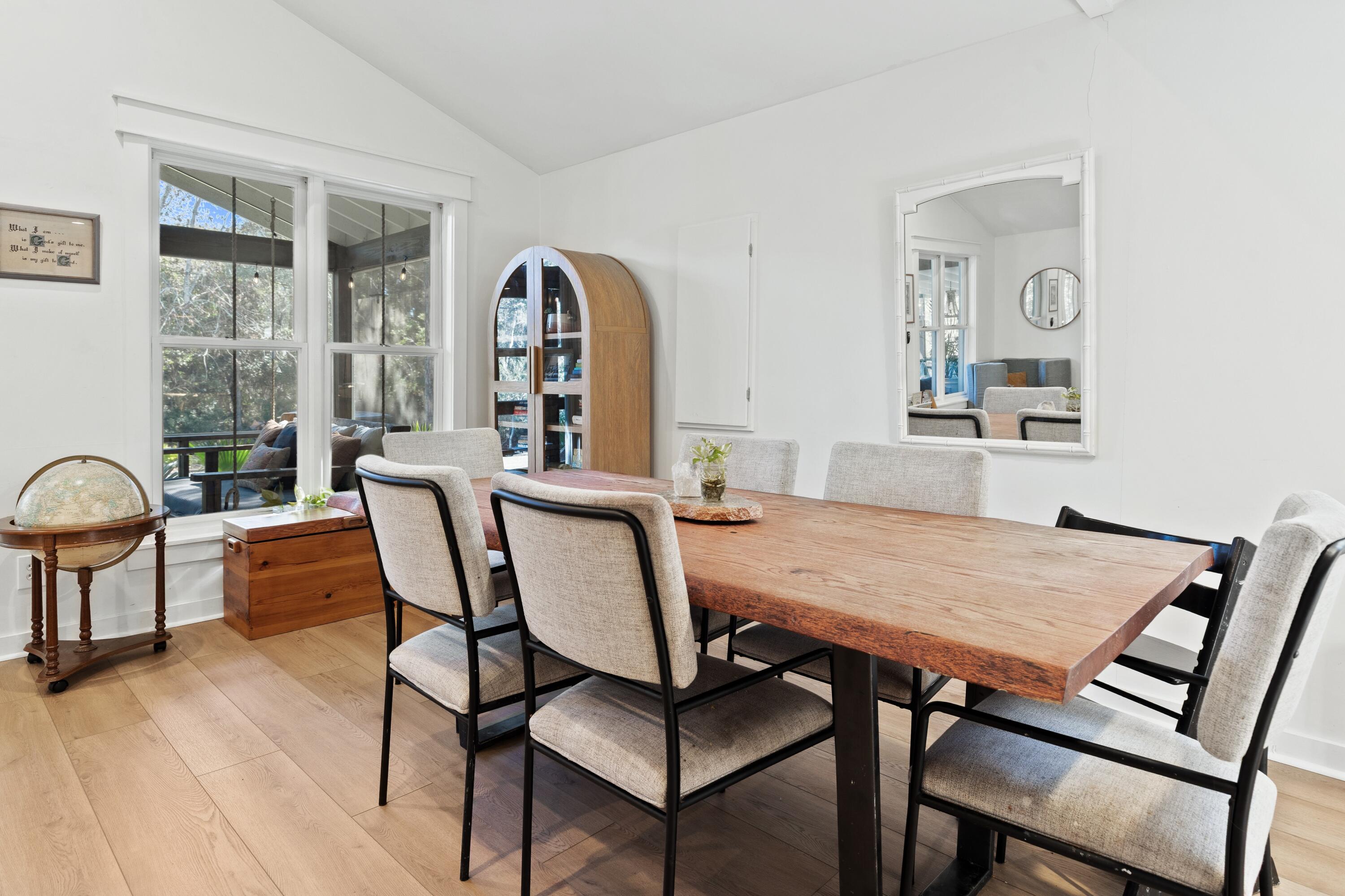 GULF SHORE MANOR - Residential