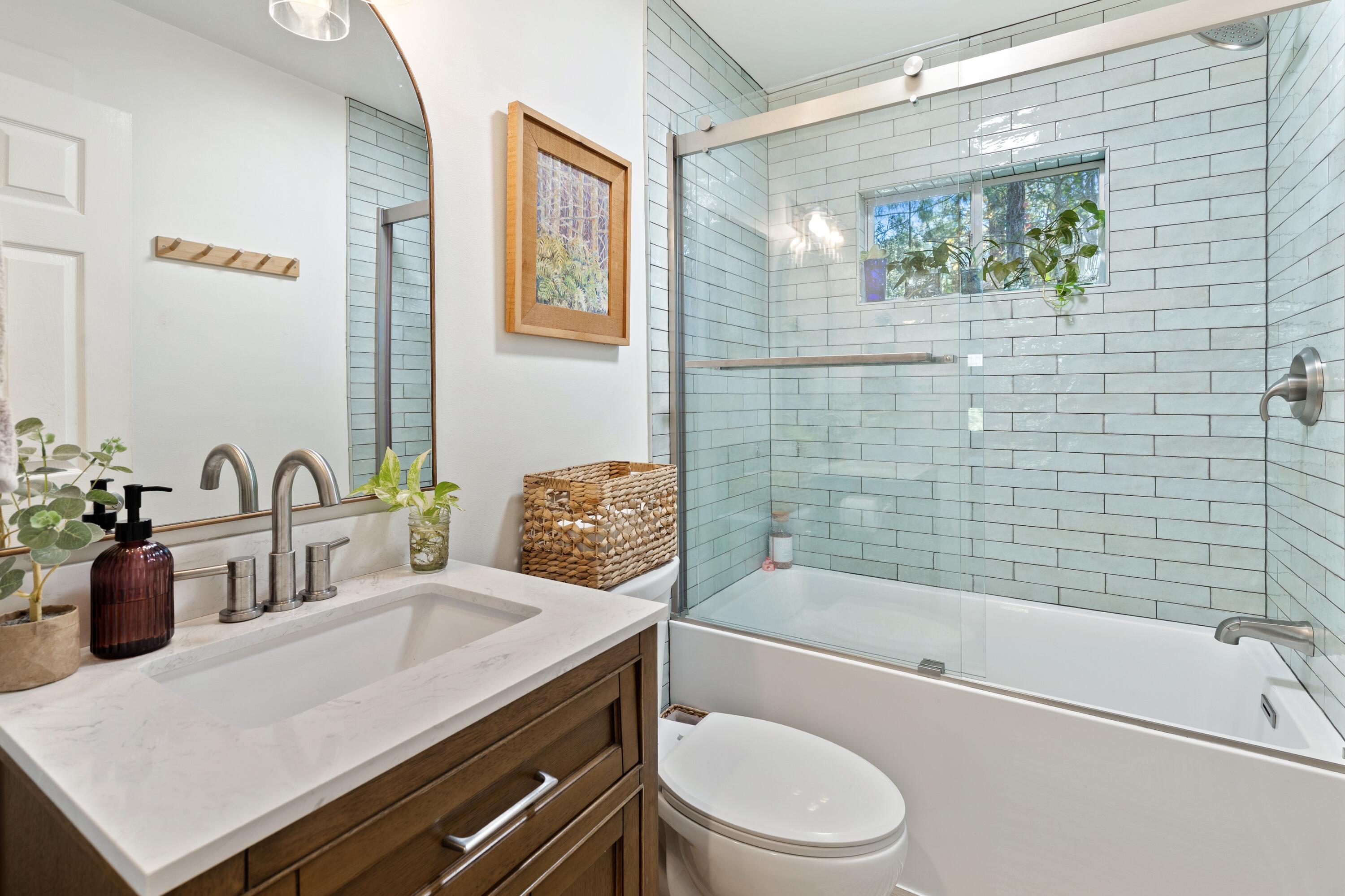 GULF SHORE MANOR - Residential