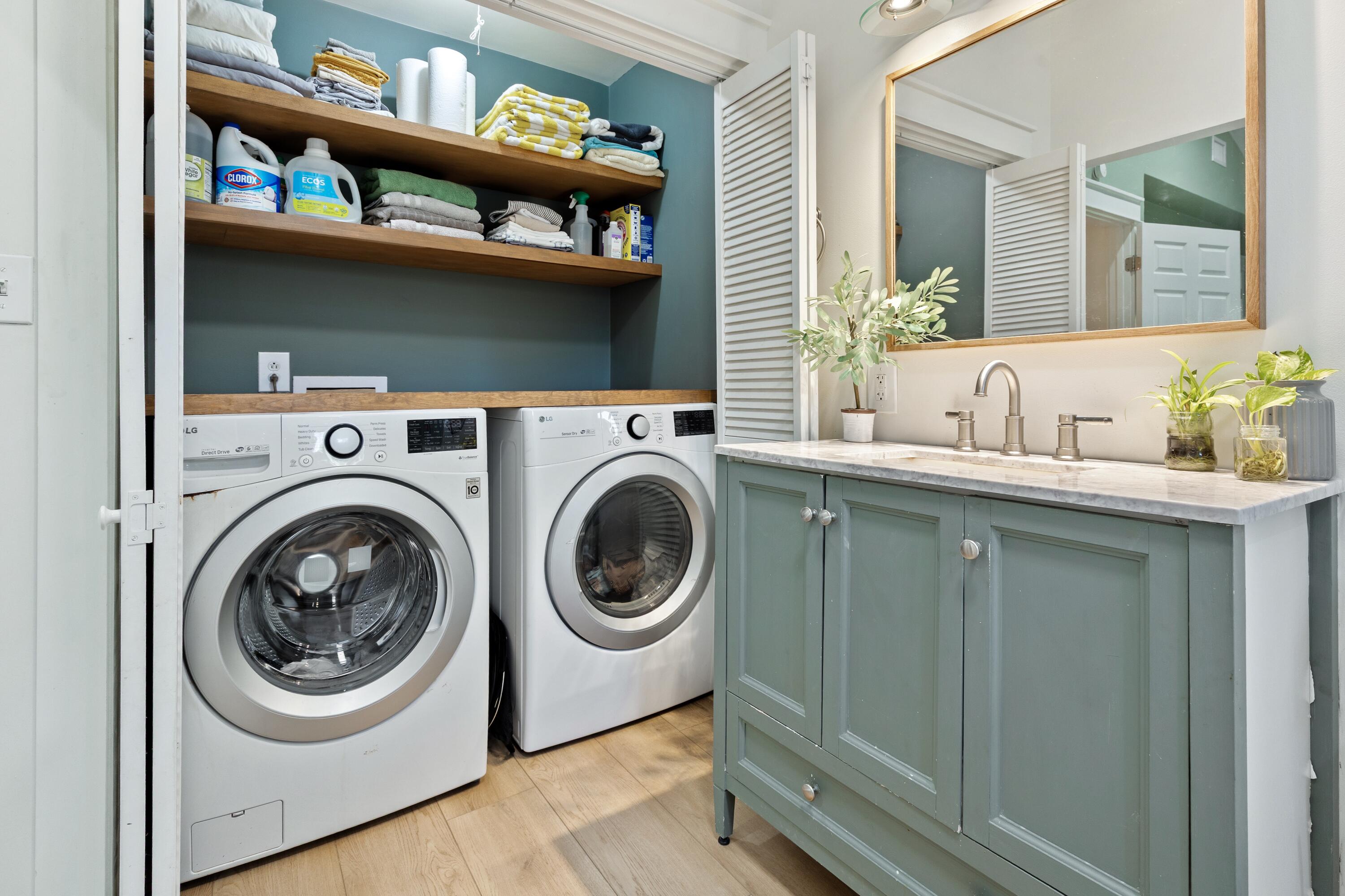 GULF SHORE MANOR - Residential