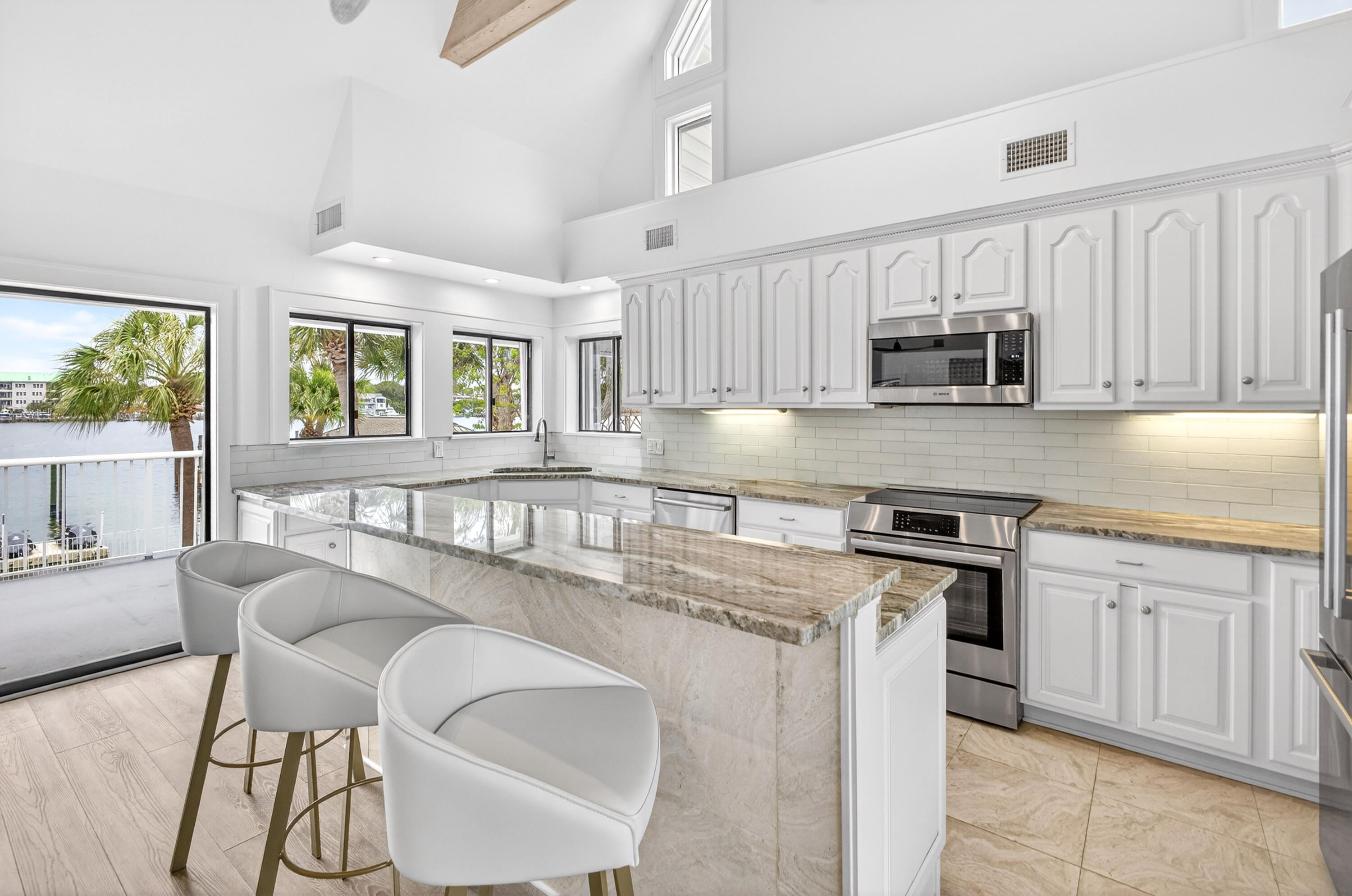 HOLIDAY ISLE - Residential