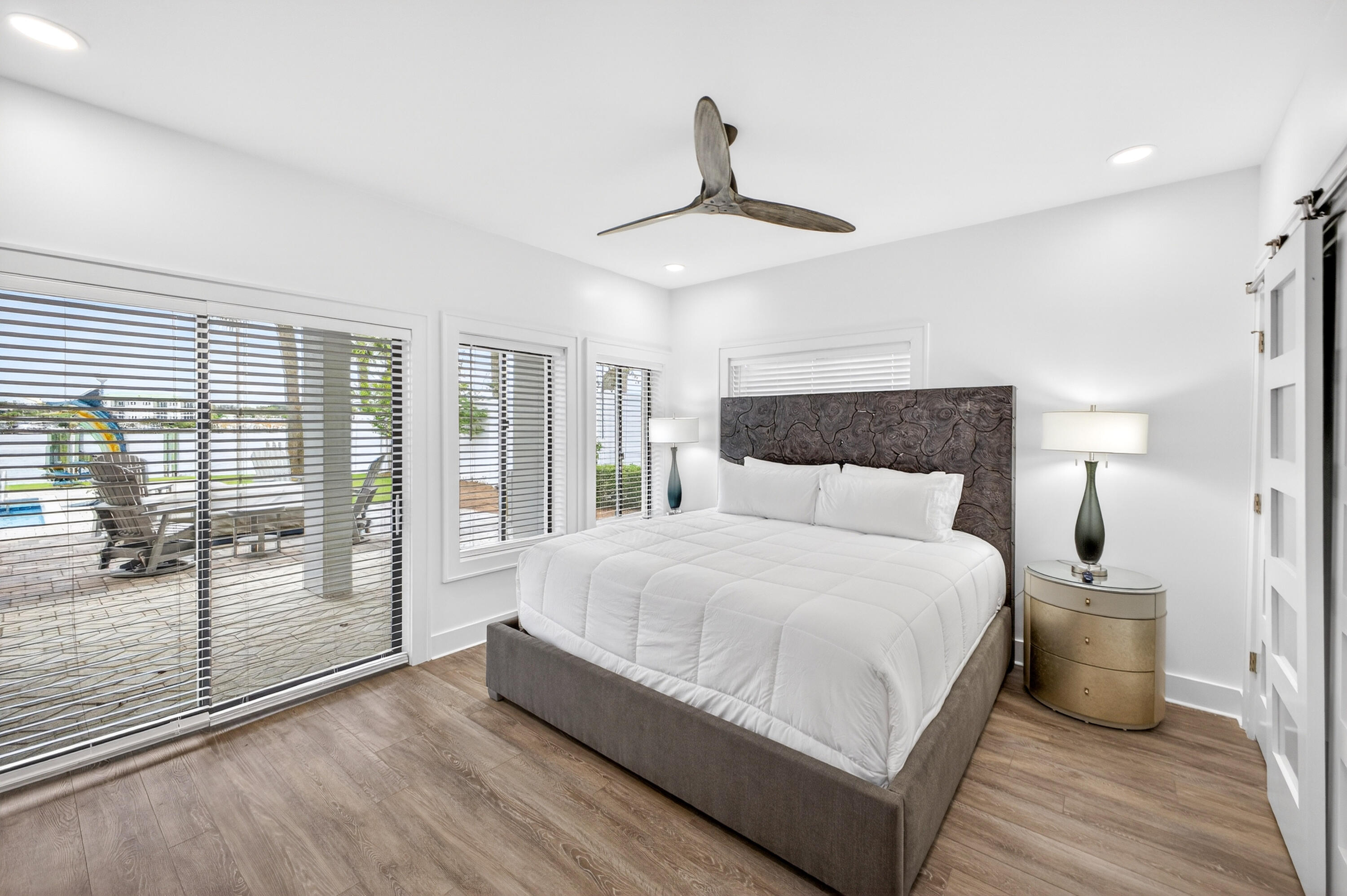 HOLIDAY ISLE - Residential