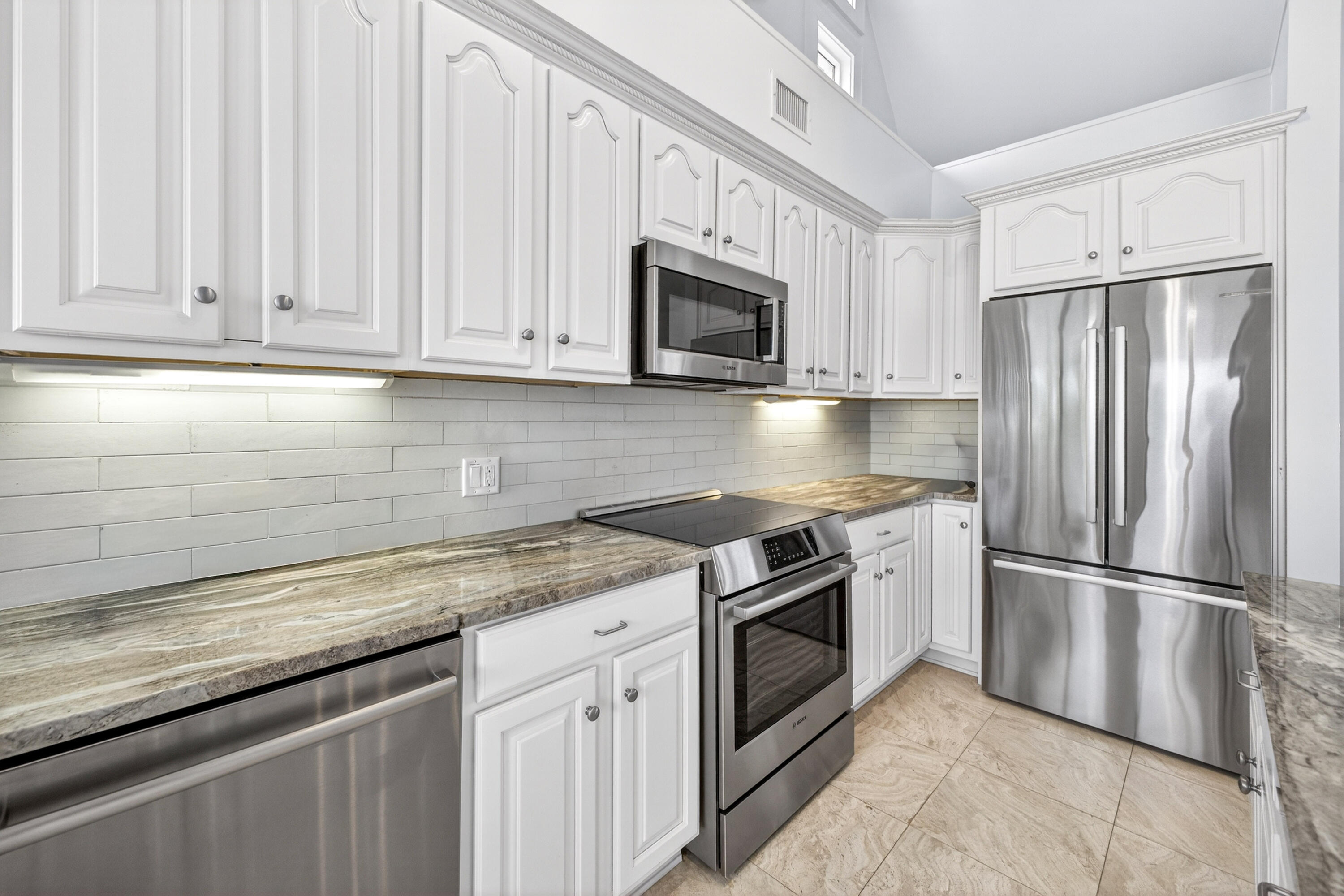 HOLIDAY ISLE - Residential