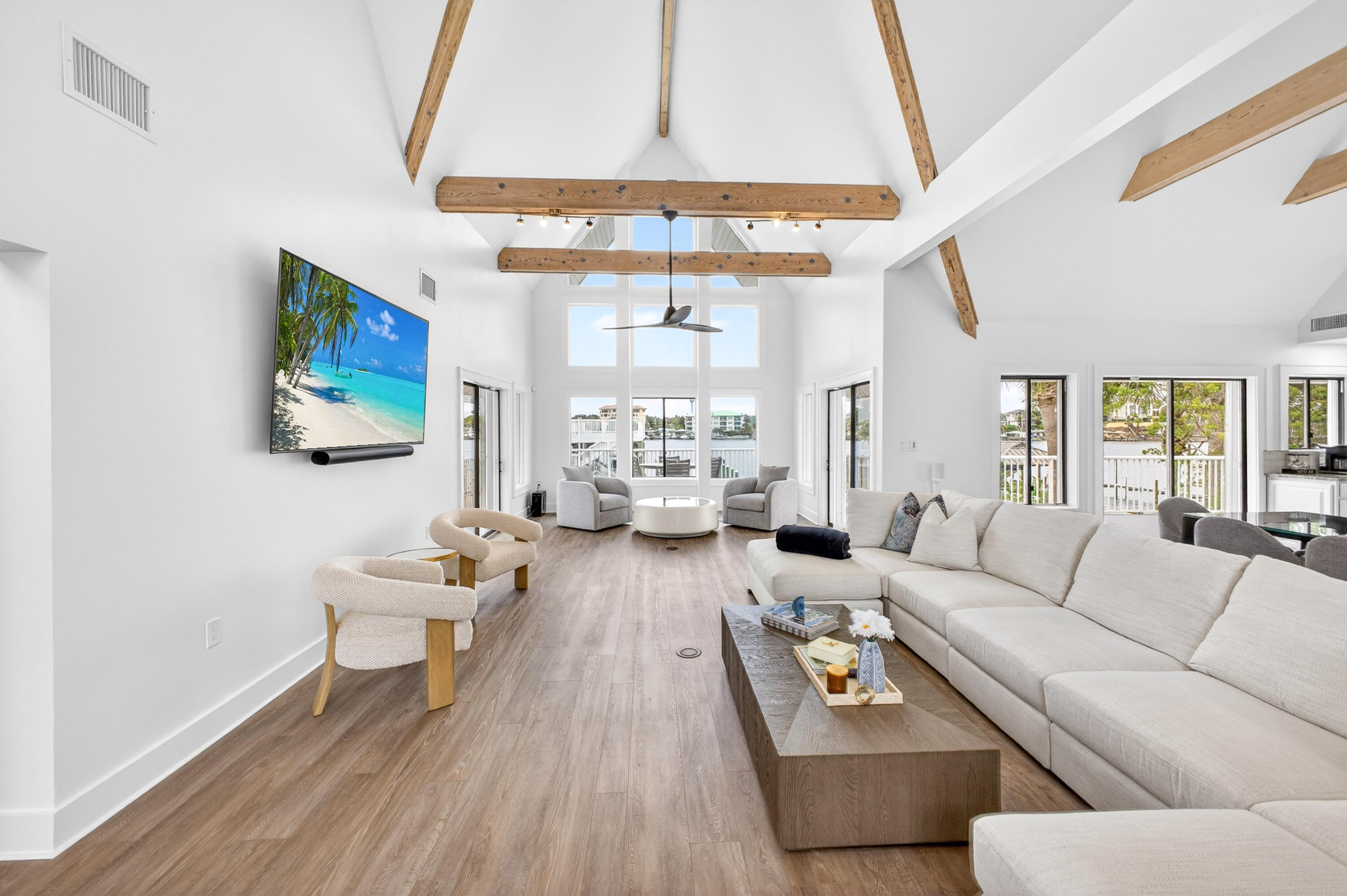 HOLIDAY ISLE - Residential