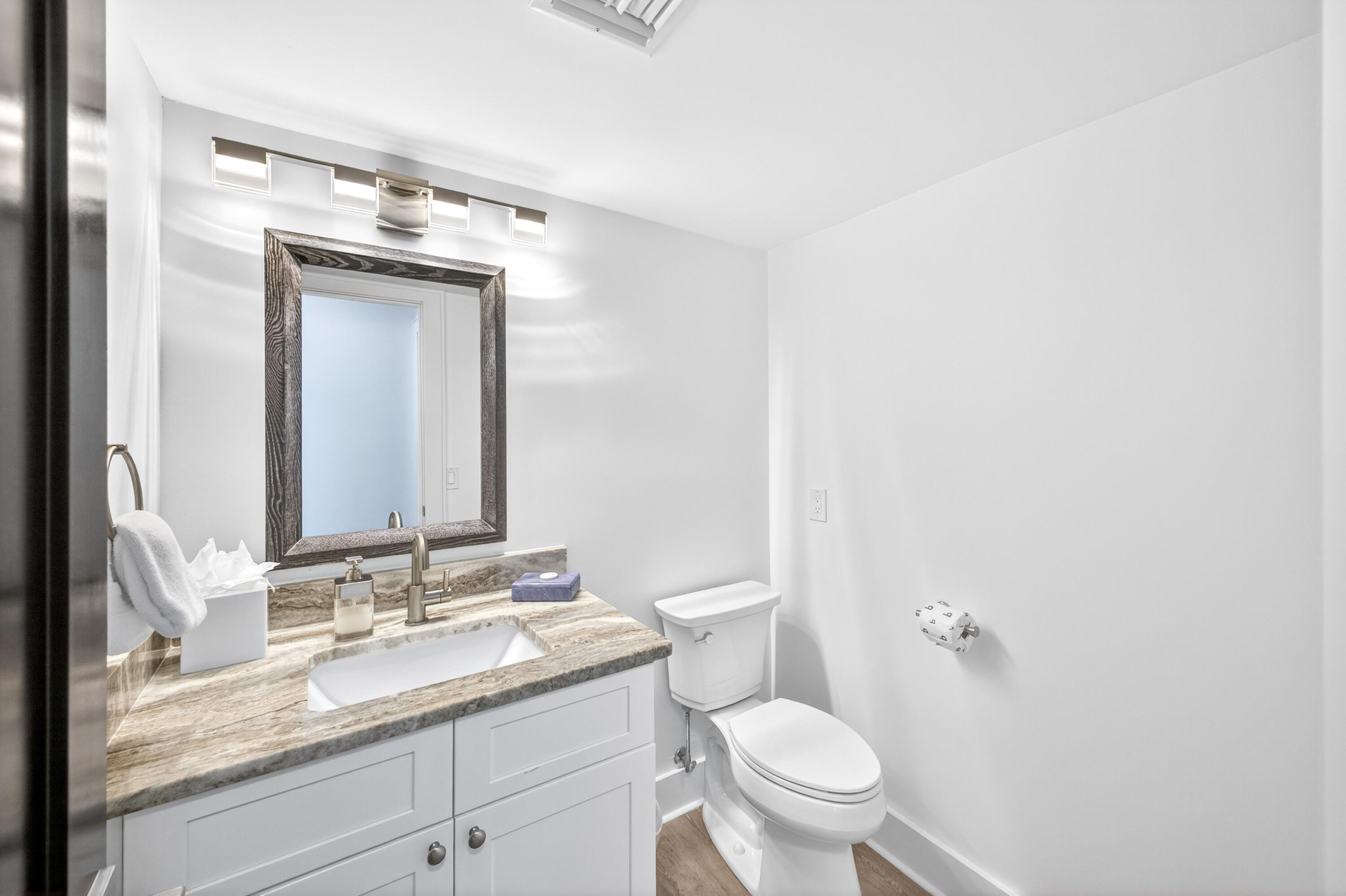 HOLIDAY ISLE - Residential