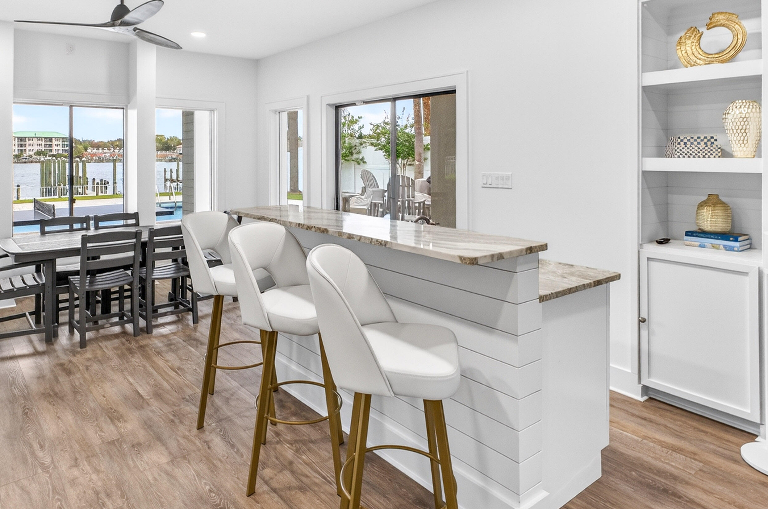 HOLIDAY ISLE - Residential