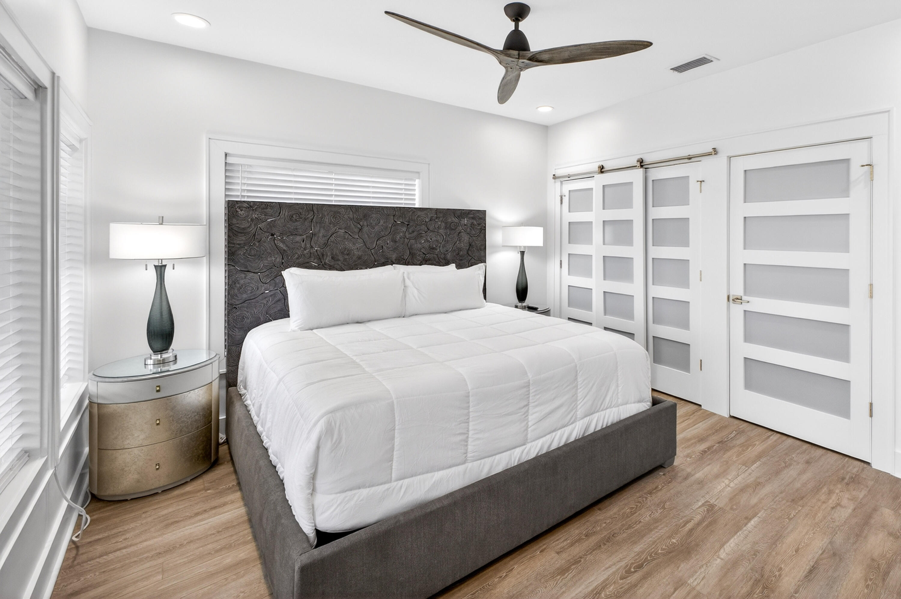 HOLIDAY ISLE - Residential