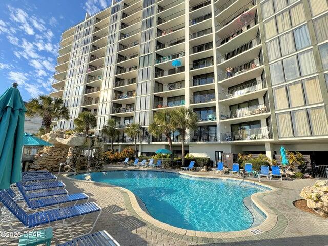 EDGEWATER BEACH - Residential