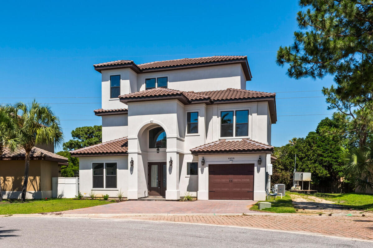 CALUSA BAY S/D - Residential