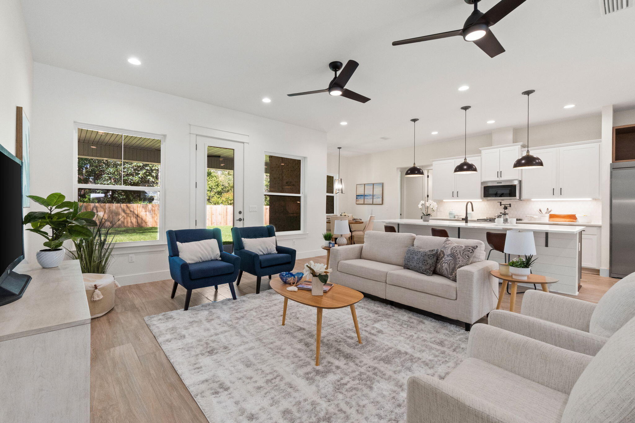 ELLIOTTS POINT 7TH ADDN - Residential