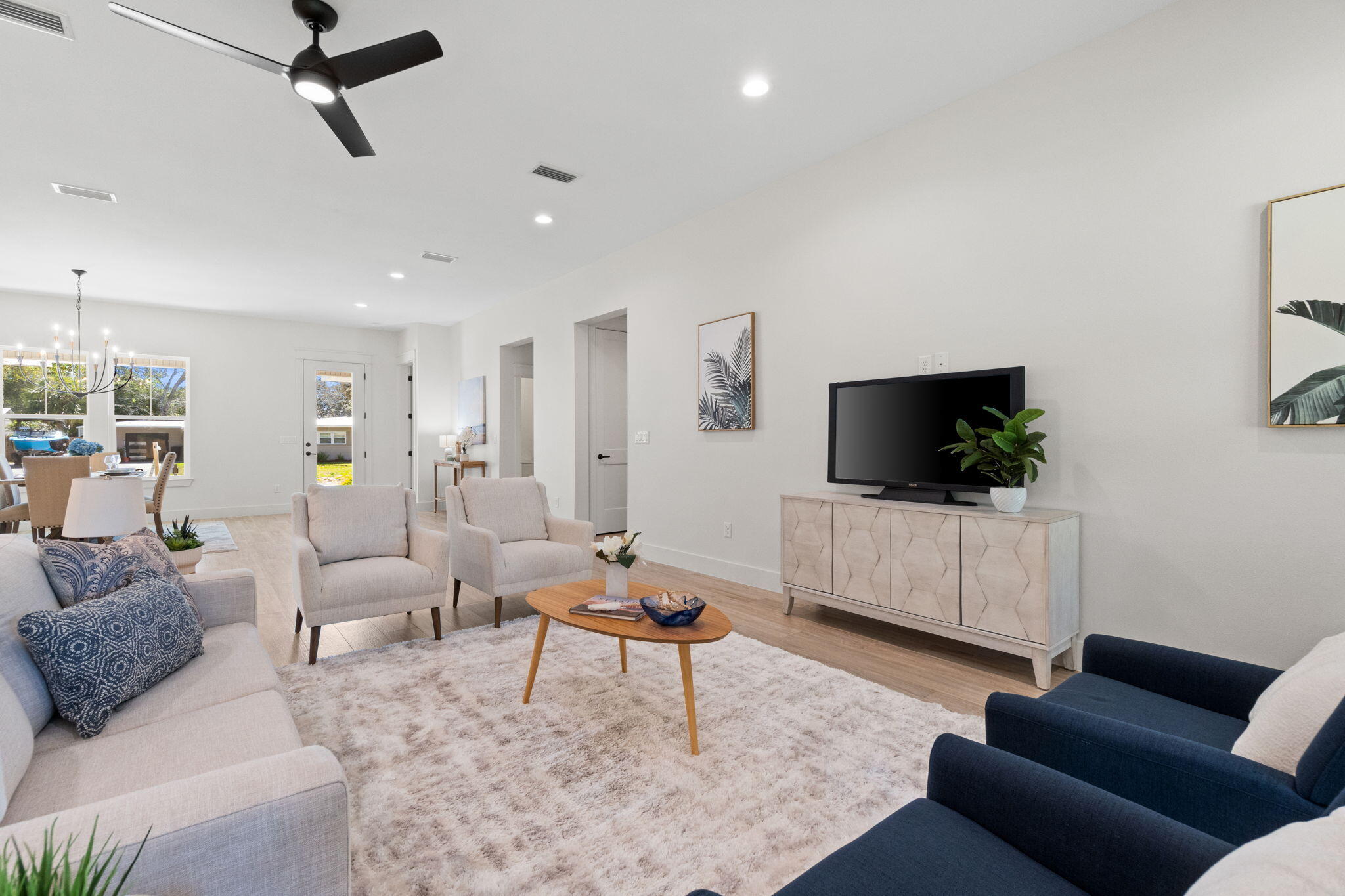 ELLIOTTS POINT 7TH ADDN - Residential