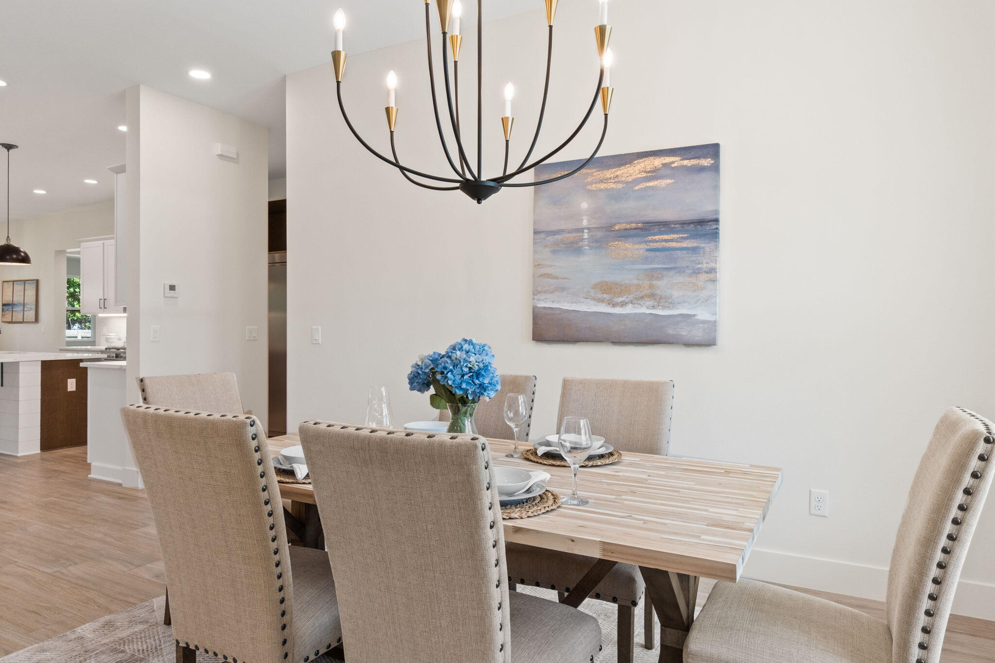 ELLIOTTS POINT 7TH ADDN - Residential