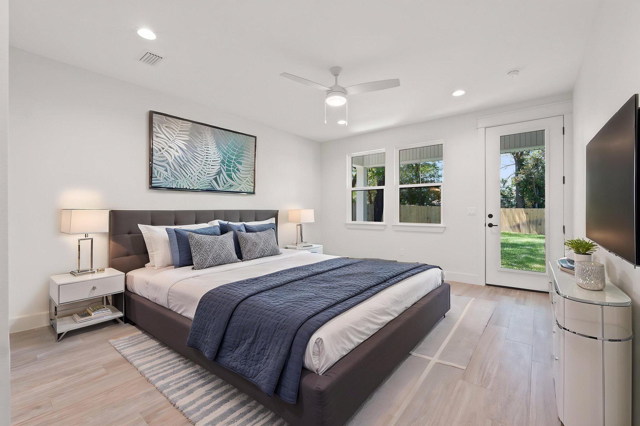 ELLIOTTS POINT 7TH ADDN - Residential