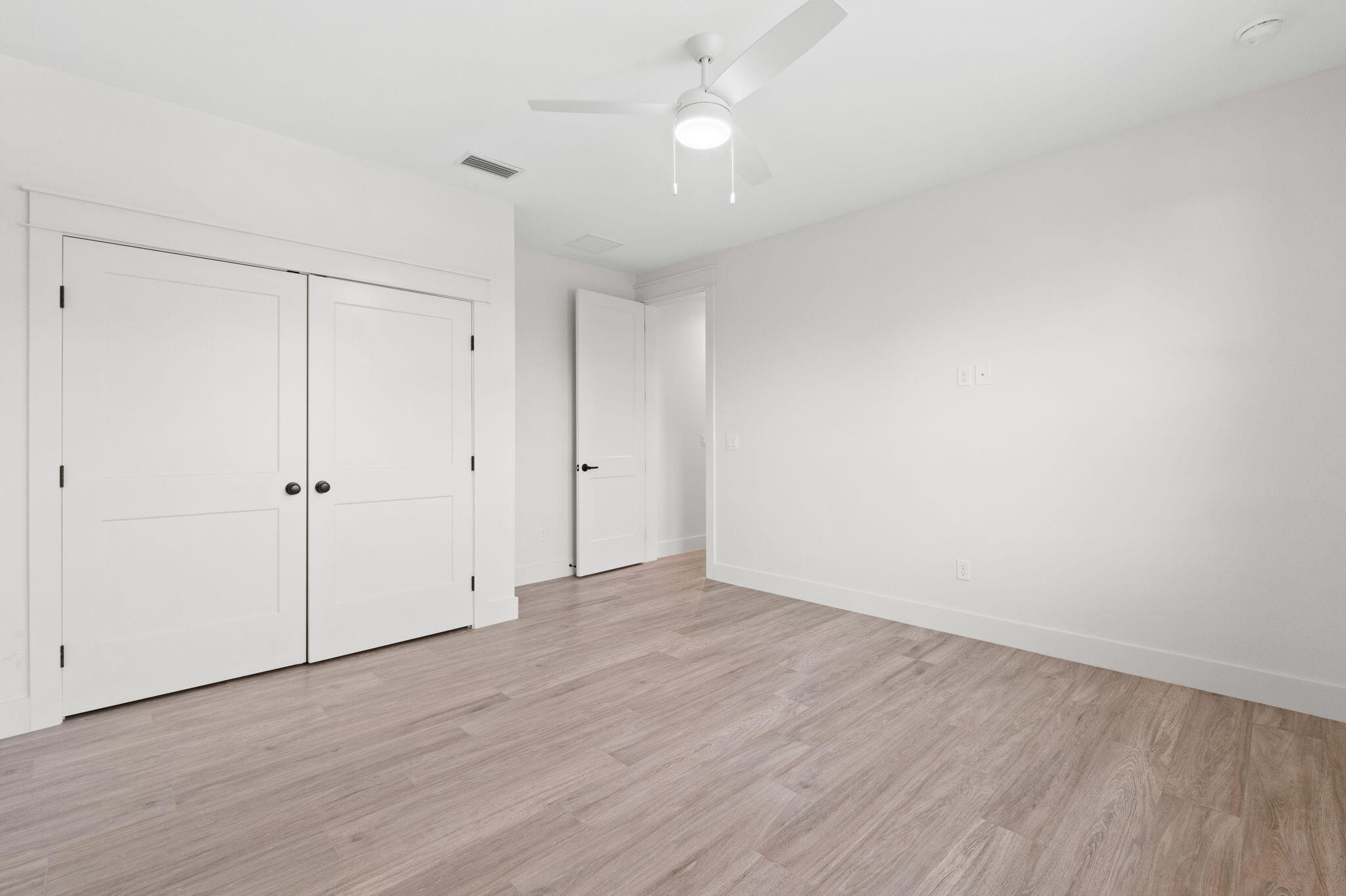 ELLIOTTS POINT 7TH ADDN - Residential