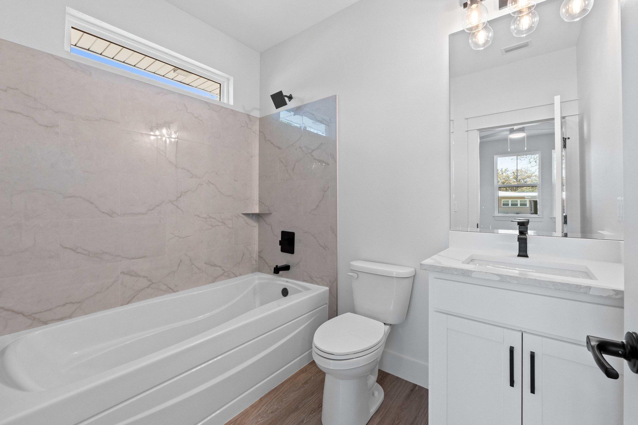 ELLIOTTS POINT 7TH ADDN - Residential