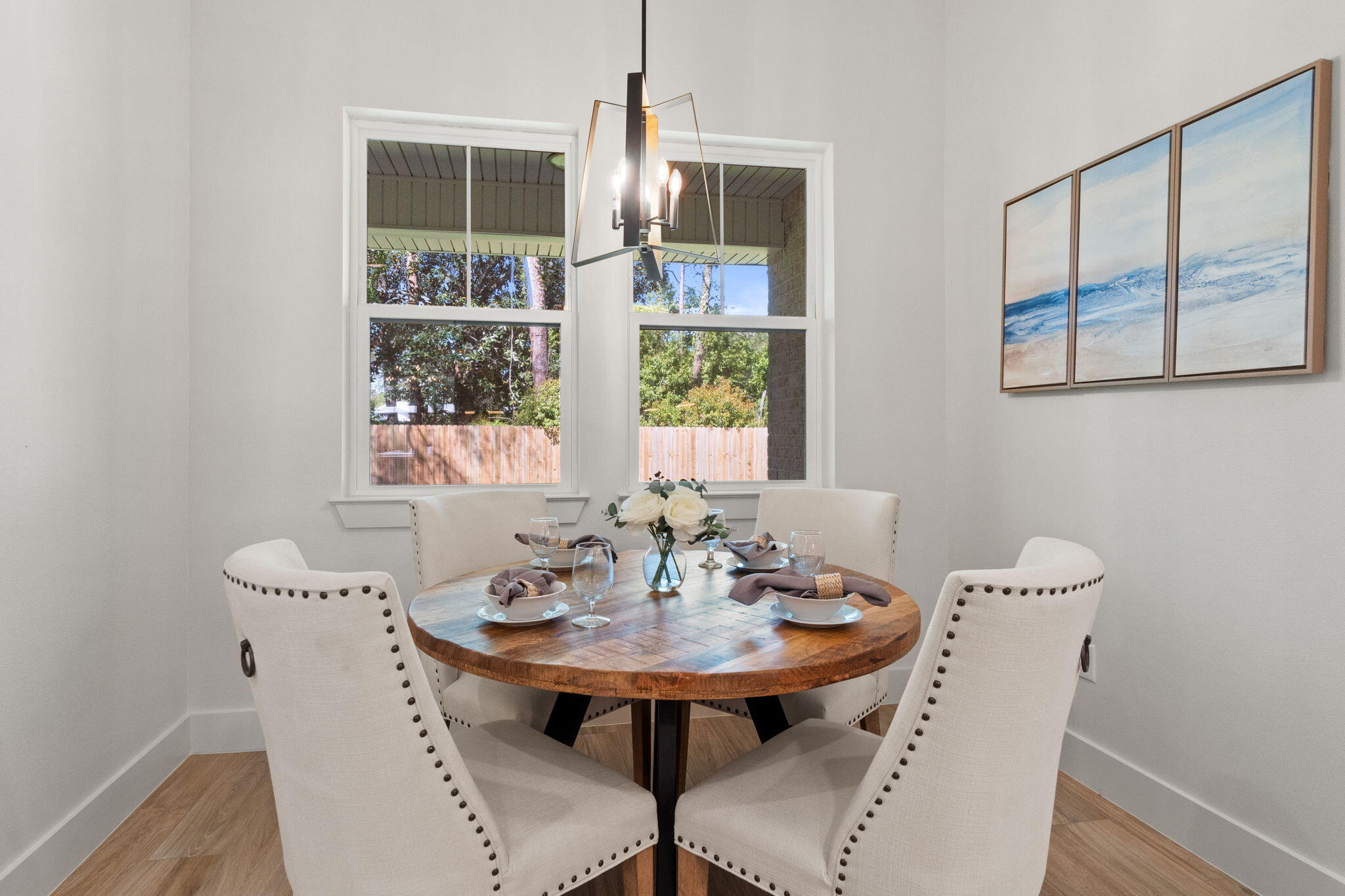 ELLIOTTS POINT 7TH ADDN - Residential