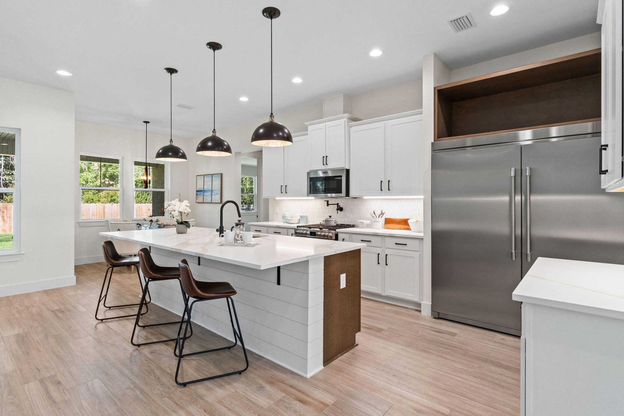 ELLIOTTS POINT 7TH ADDN - Residential