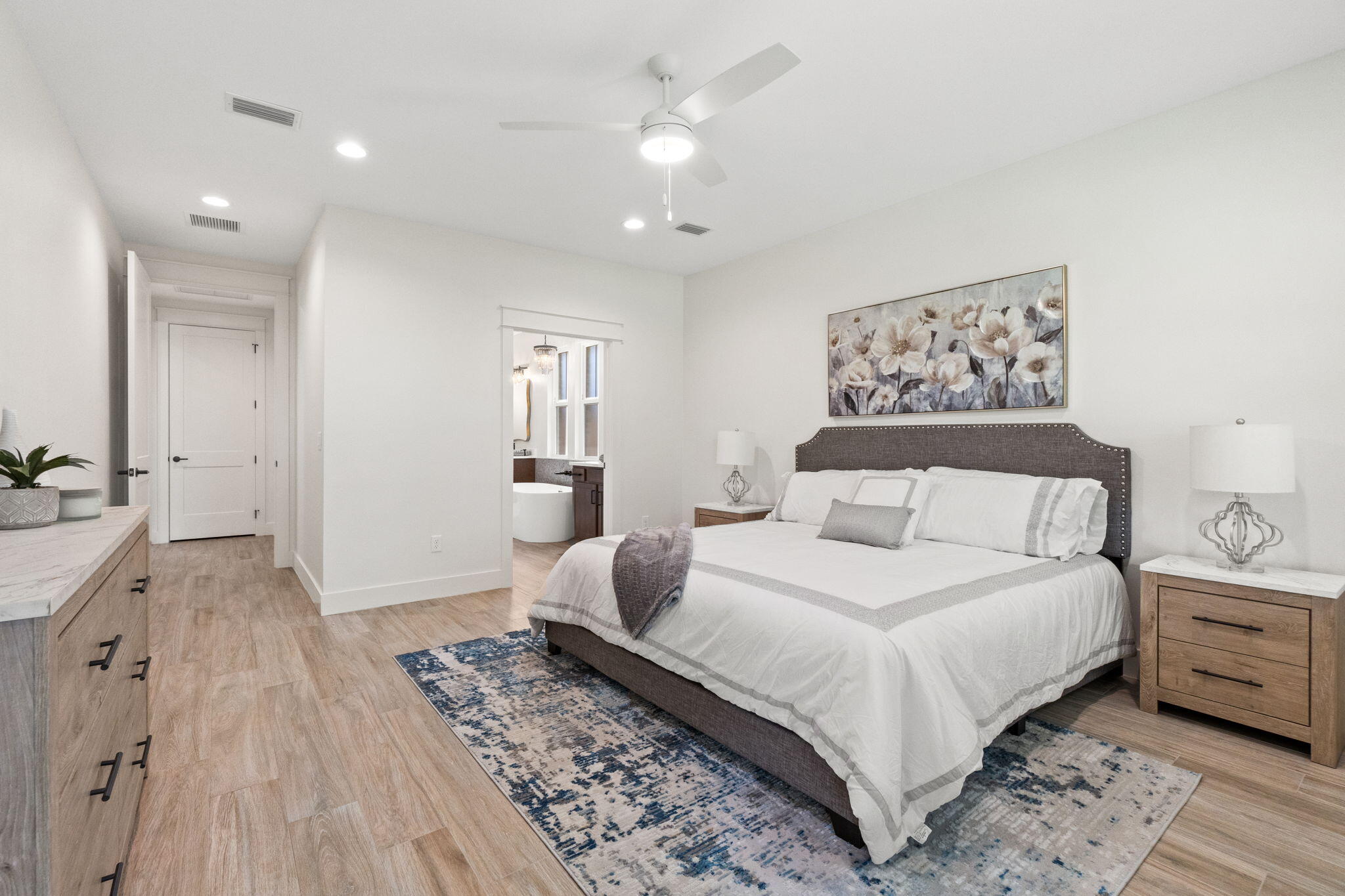 ELLIOTTS POINT 7TH ADDN - Residential