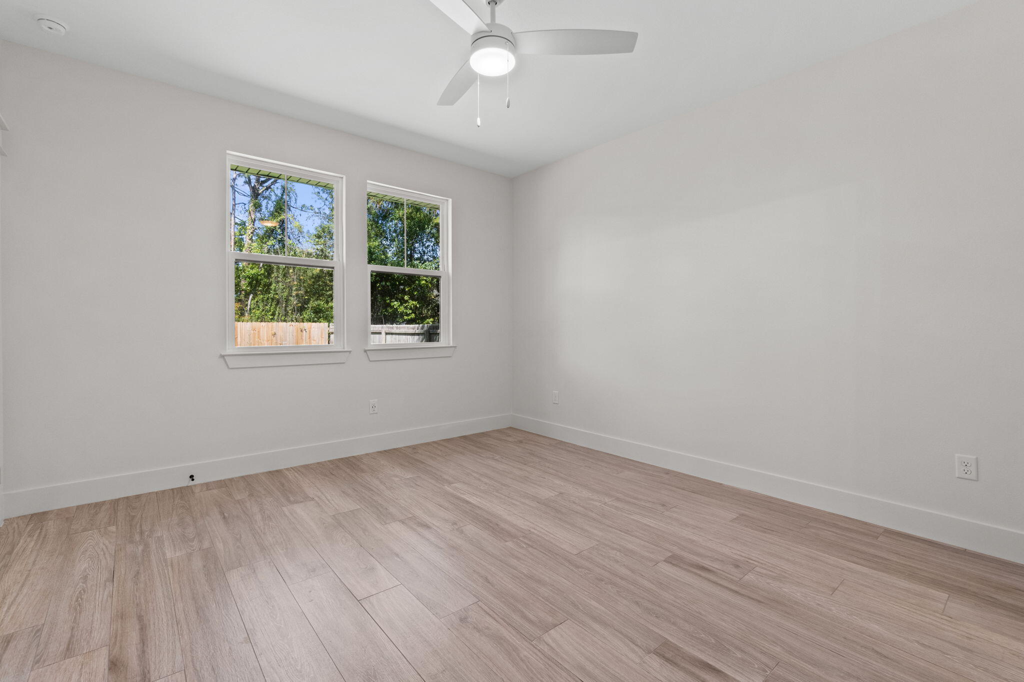 ELLIOTTS POINT 7TH ADDN - Residential