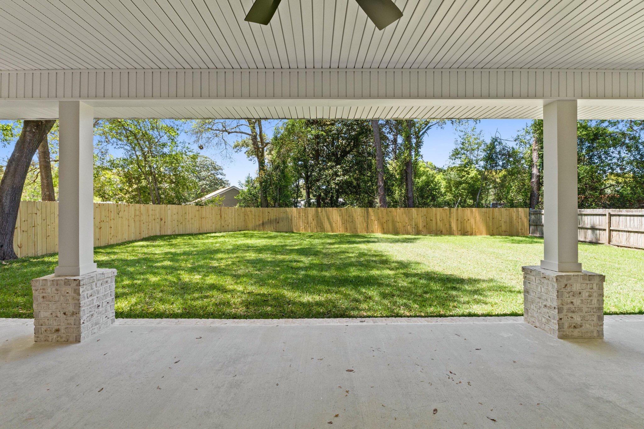 ELLIOTTS POINT 7TH ADDN - Residential