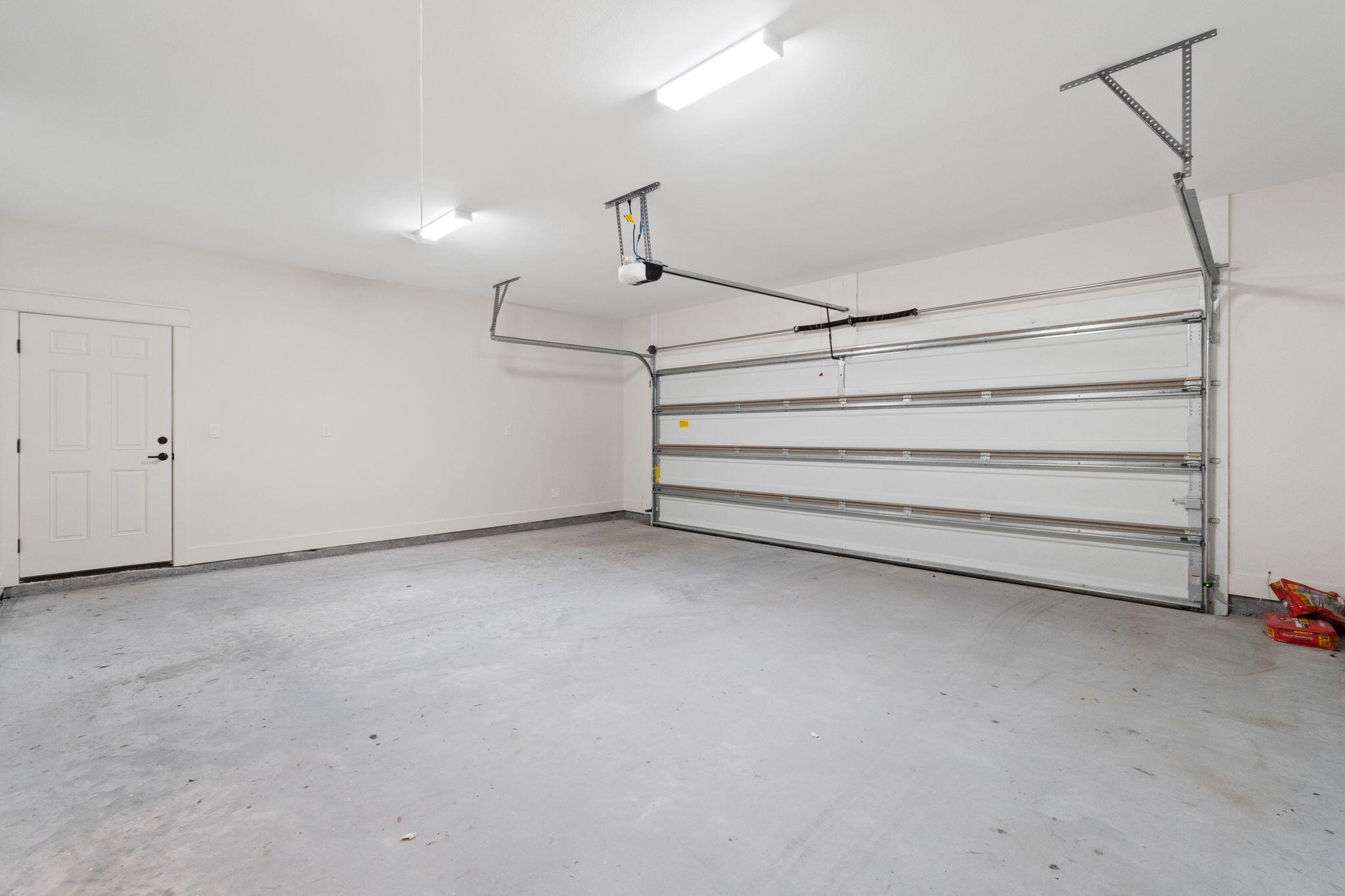 ELLIOTTS POINT 7TH ADDN - Residential