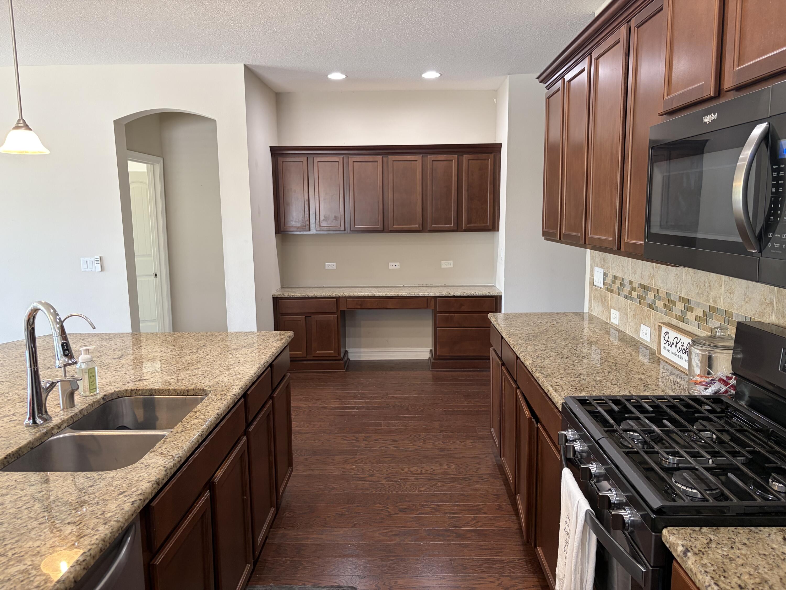 Breakfast Point - Residential