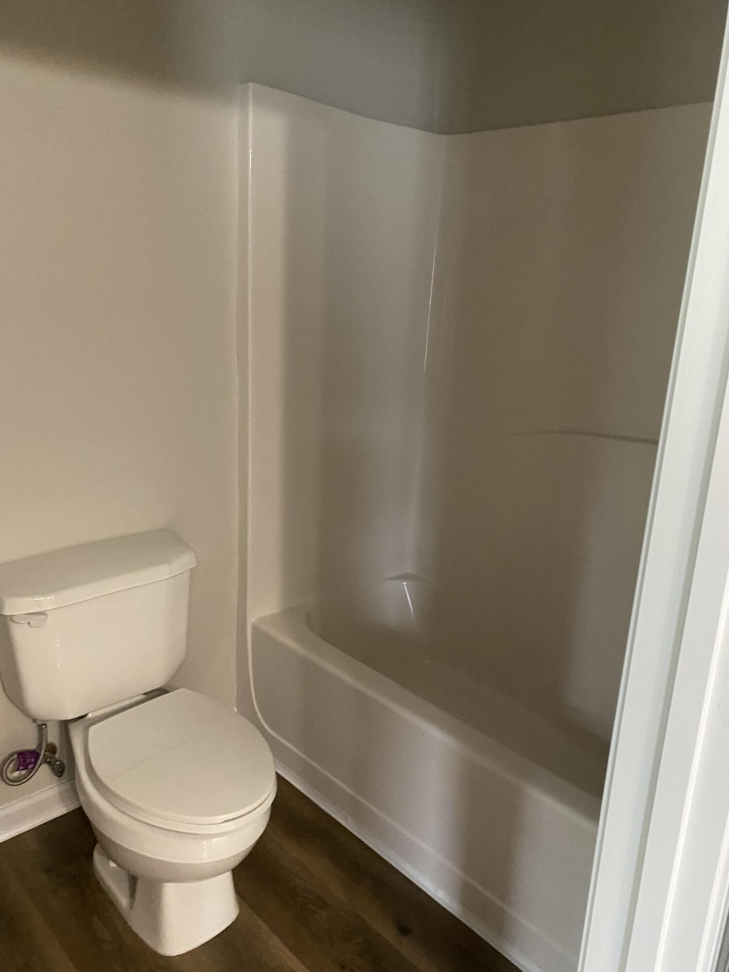 ROLLING PINES - Residential