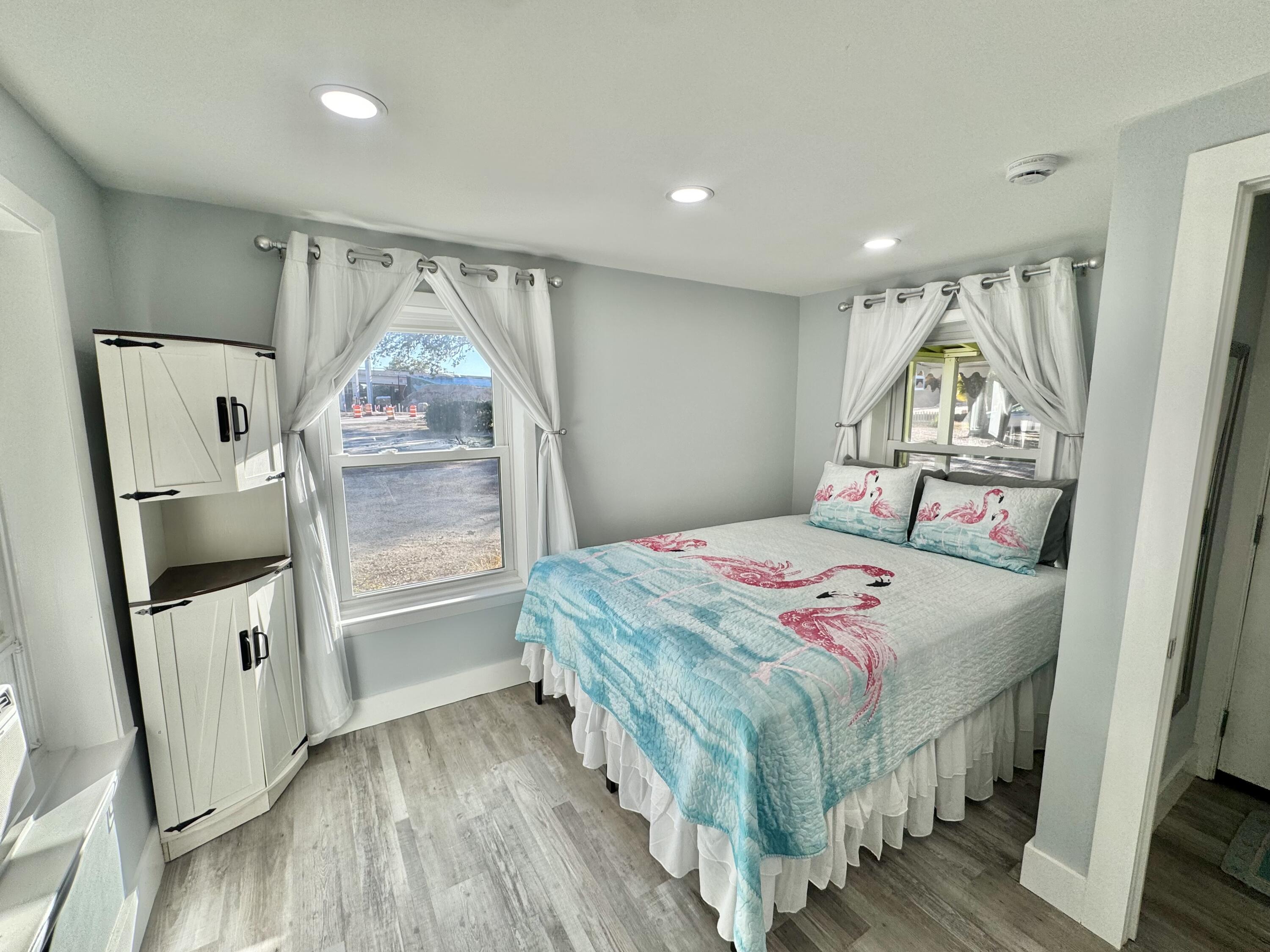 Greater Camp Walton / Downtown FWB - Residential Lease