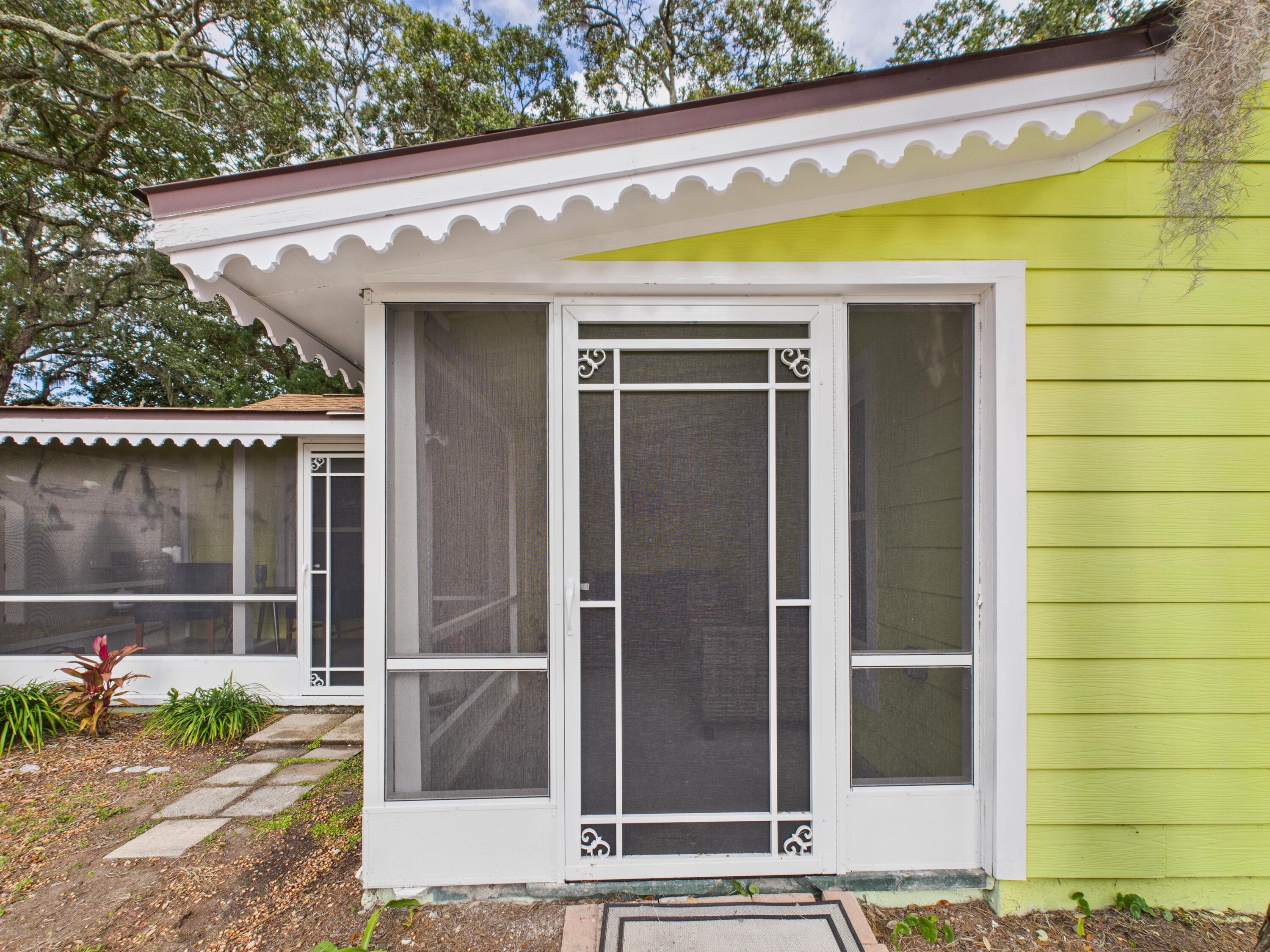 Greater Camp Walton / Downtown FWB - Residential Lease