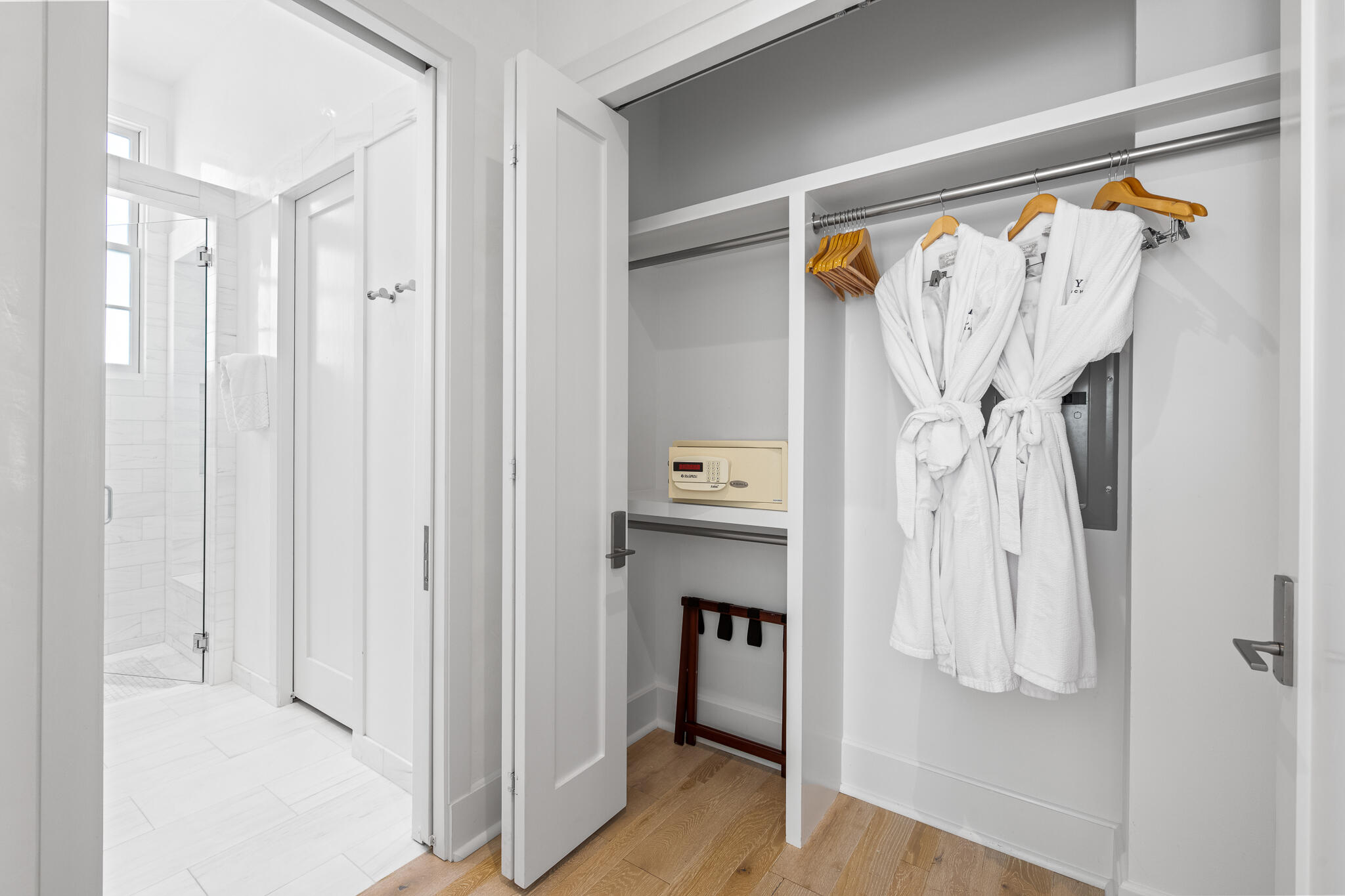 ALYS BEACH - Residential