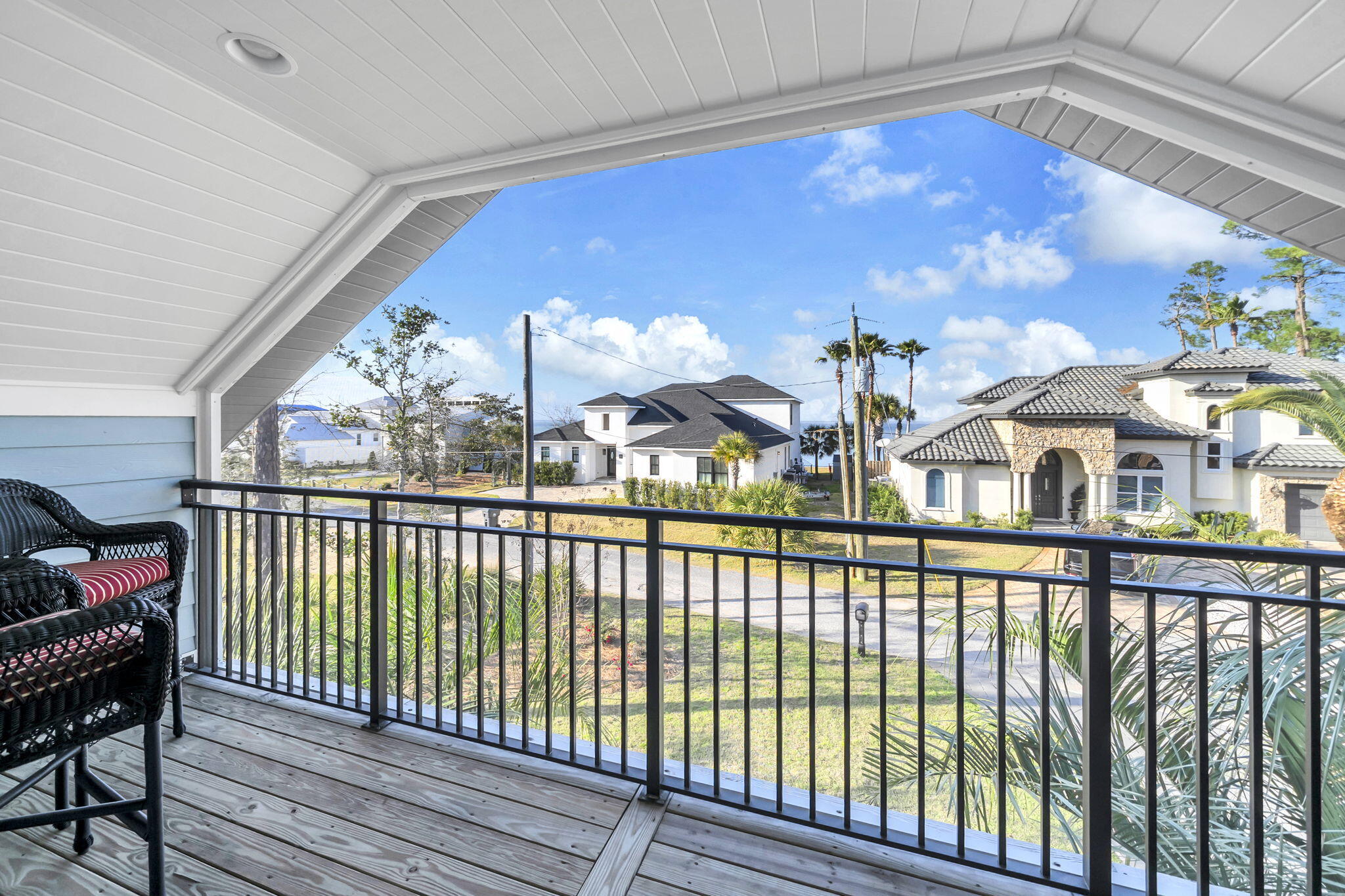 CREEKWATER BAY ESTATES UNREC - Residential