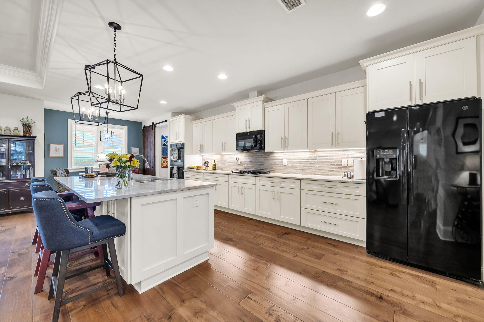 CREEKWATER BAY ESTATES UNREC - Residential