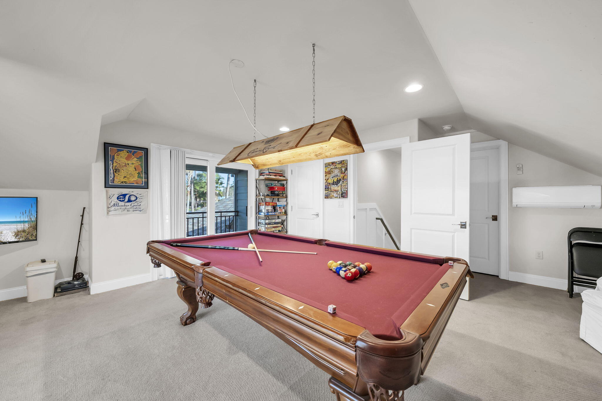 CREEKWATER BAY ESTATES UNREC - Residential