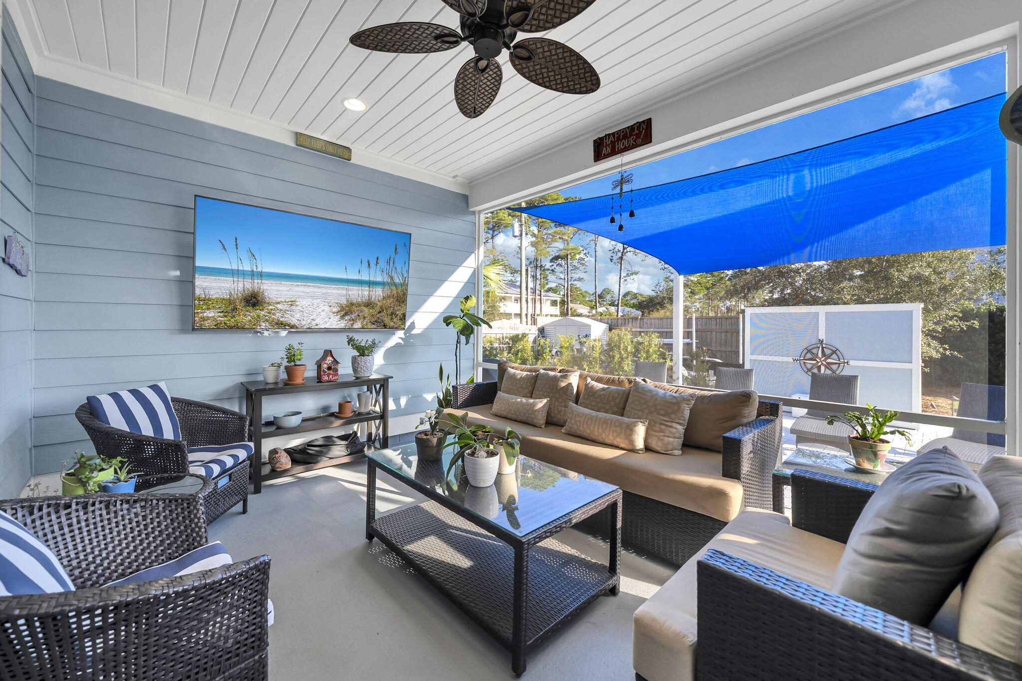 CREEKWATER BAY ESTATES UNREC - Residential