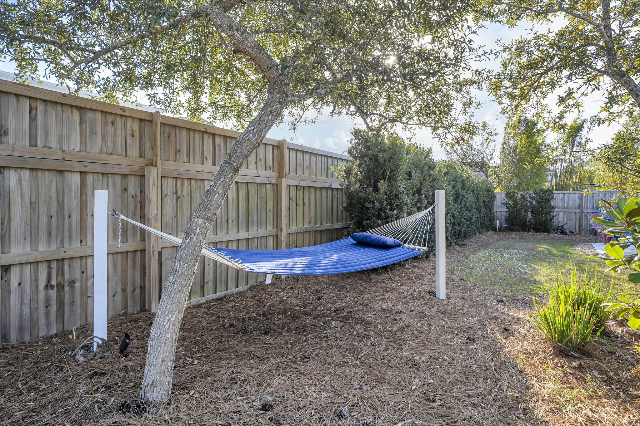 CREEKWATER BAY ESTATES UNREC - Residential