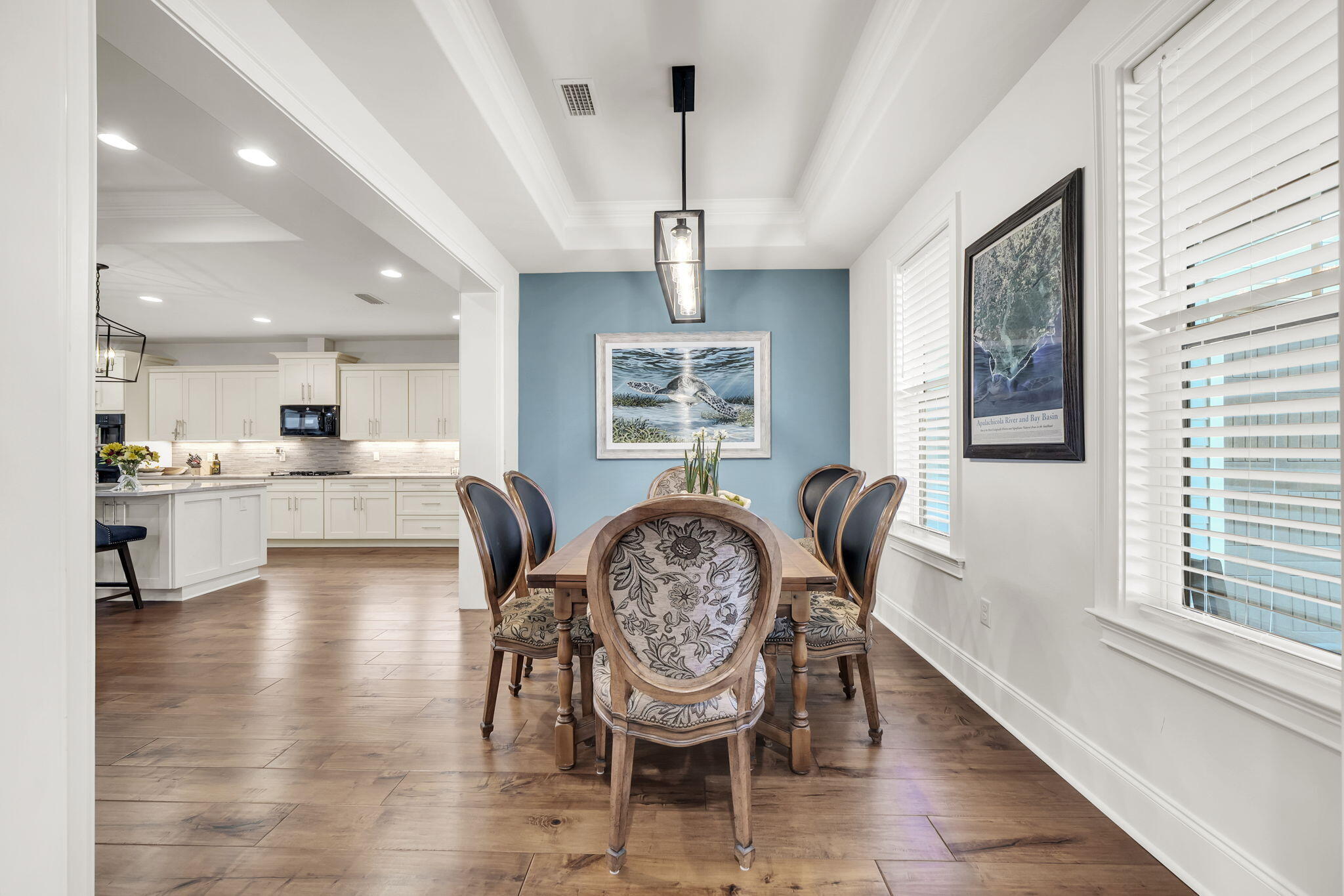 CREEKWATER BAY ESTATES UNREC - Residential