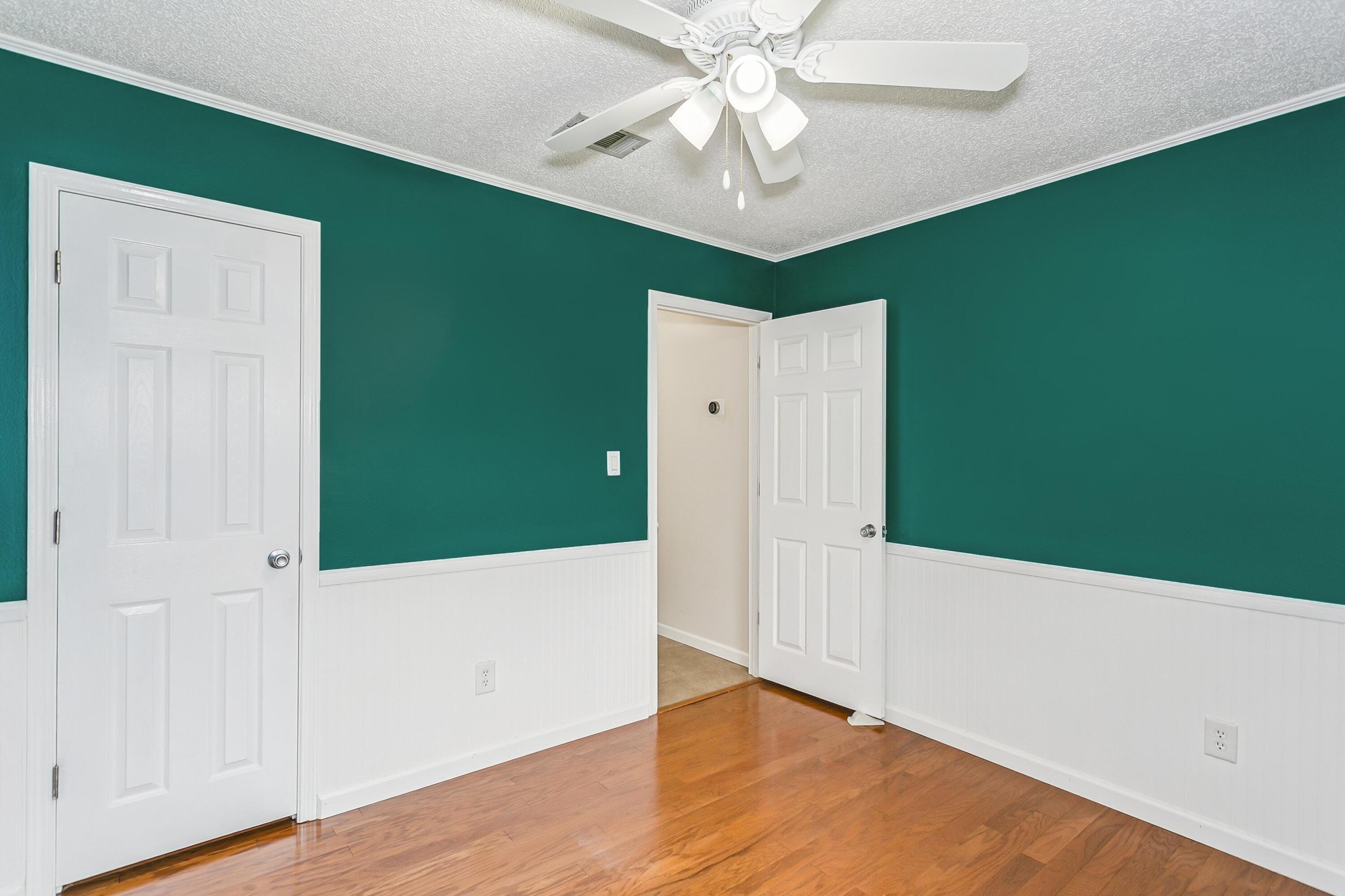SANDALWOOD - Residential