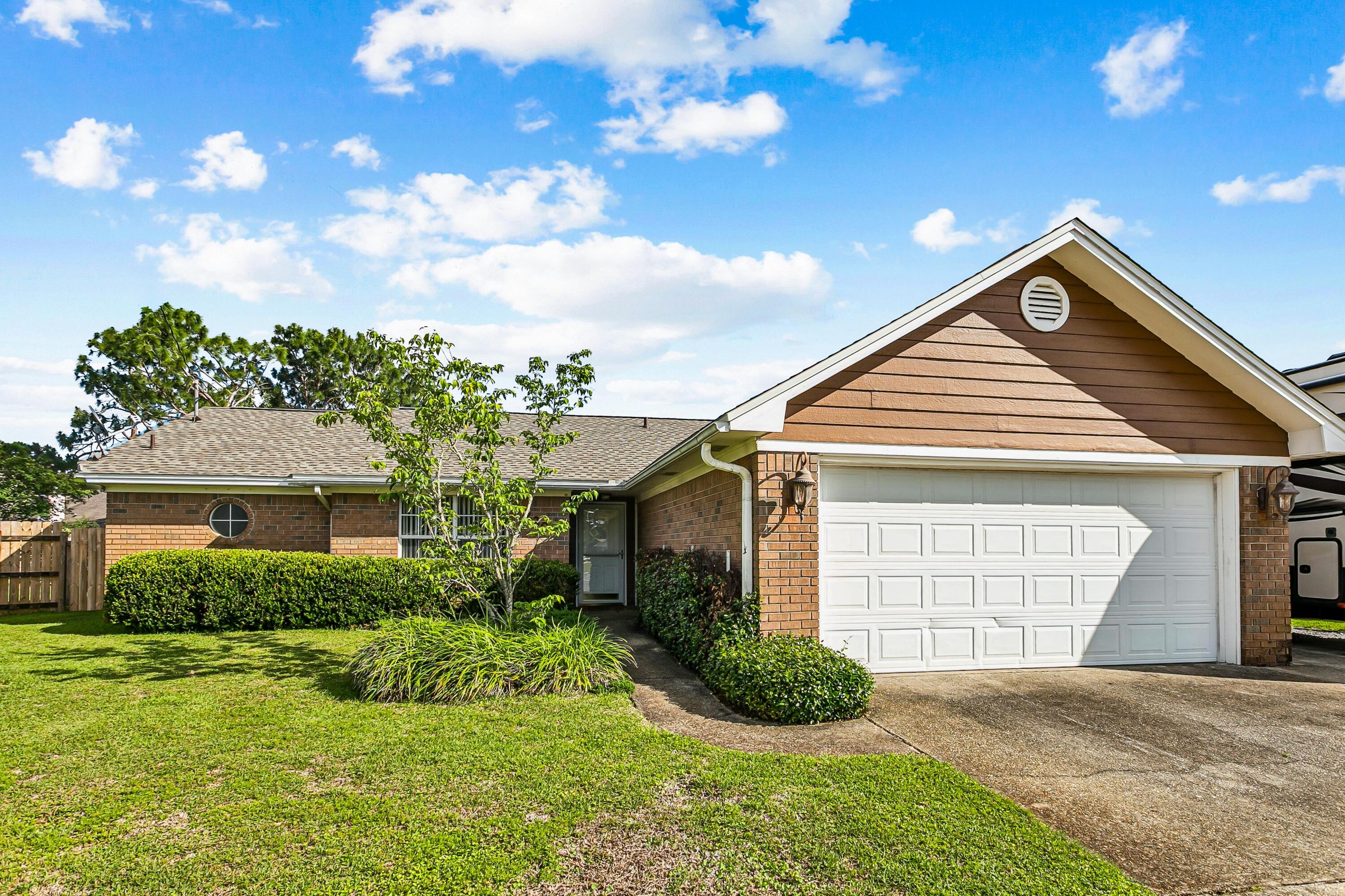 SANDALWOOD - Residential