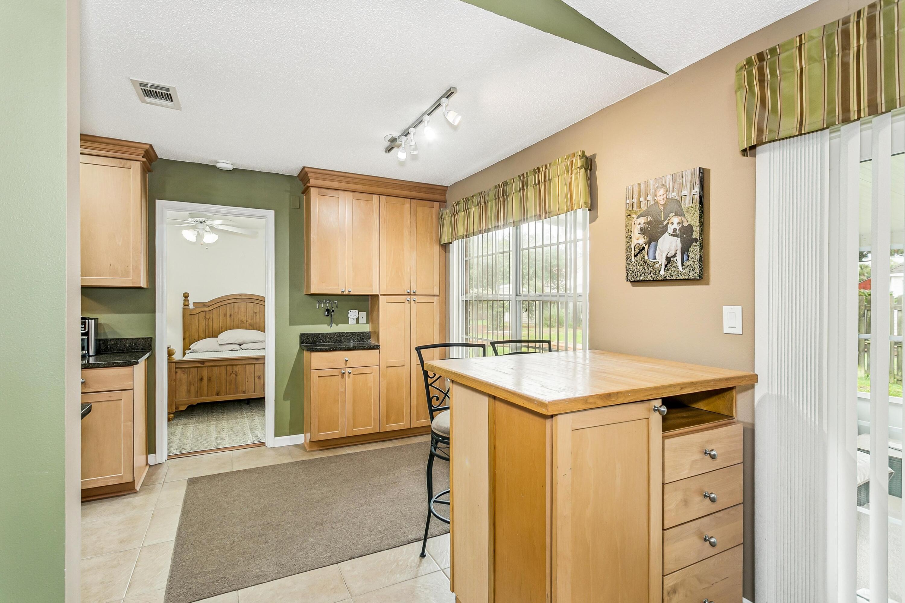 SANDALWOOD - Residential