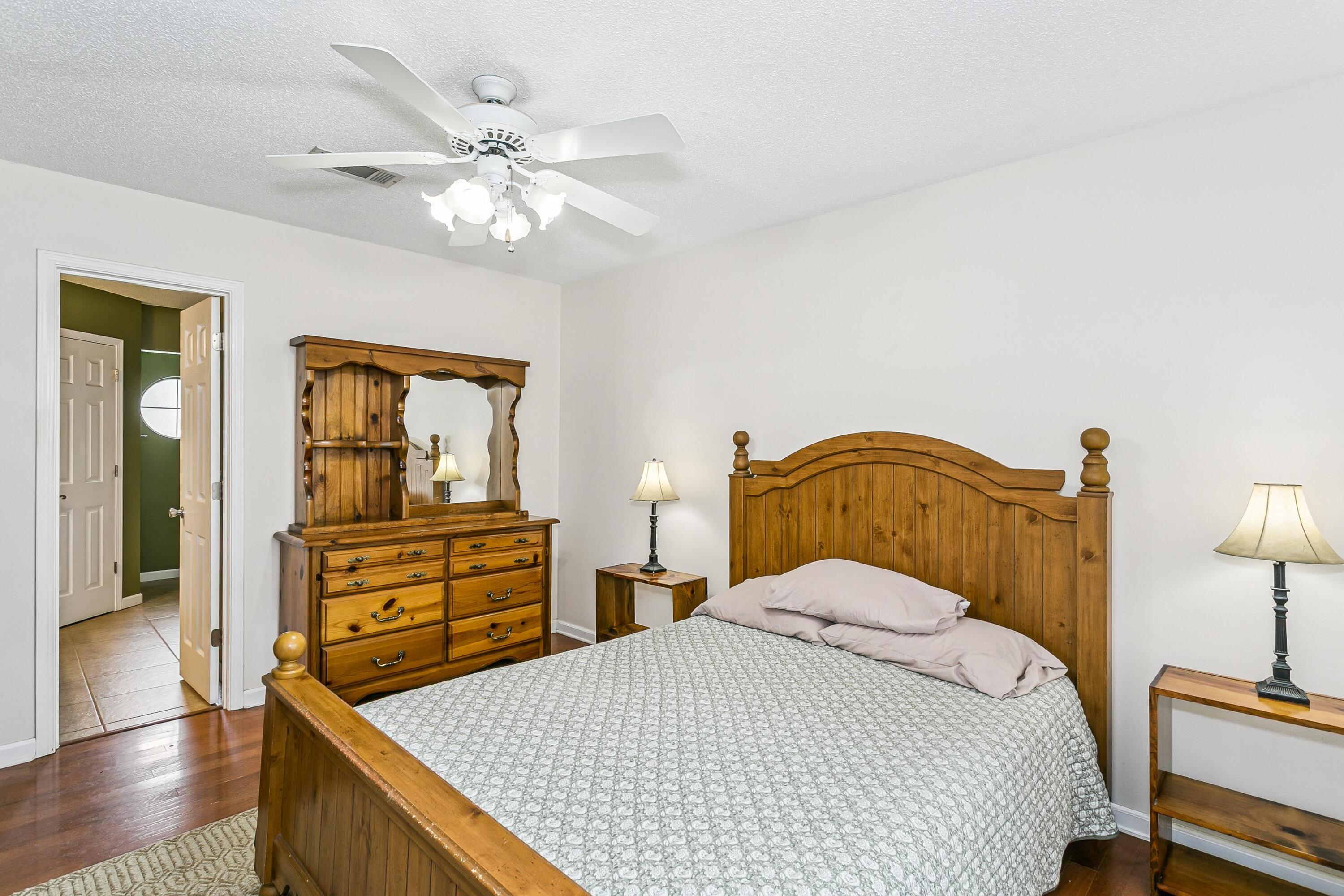 SANDALWOOD - Residential