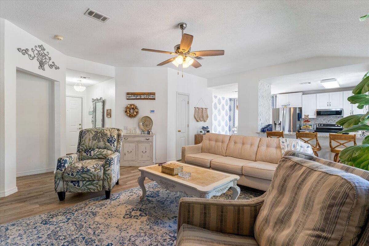 SHADOW LAKES - Residential