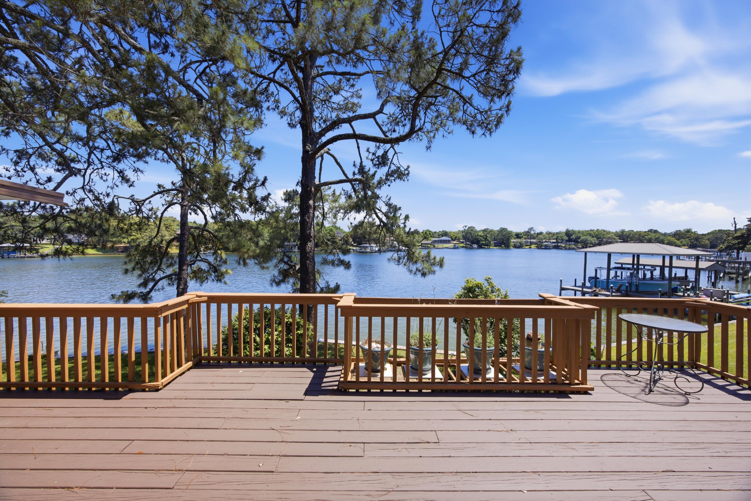 602 Cinco Terrace Lane