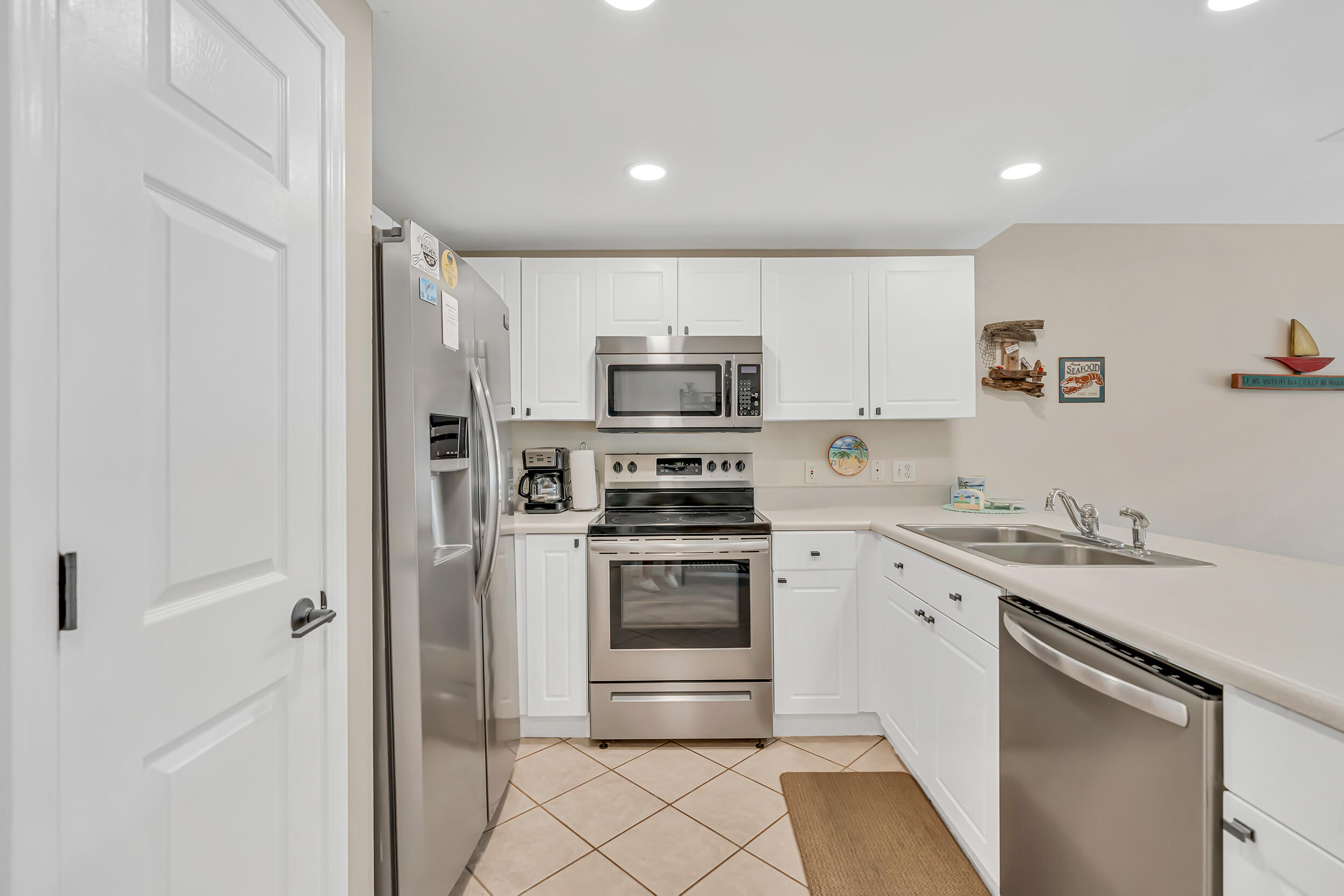 CIBONEY CONDO - Residential