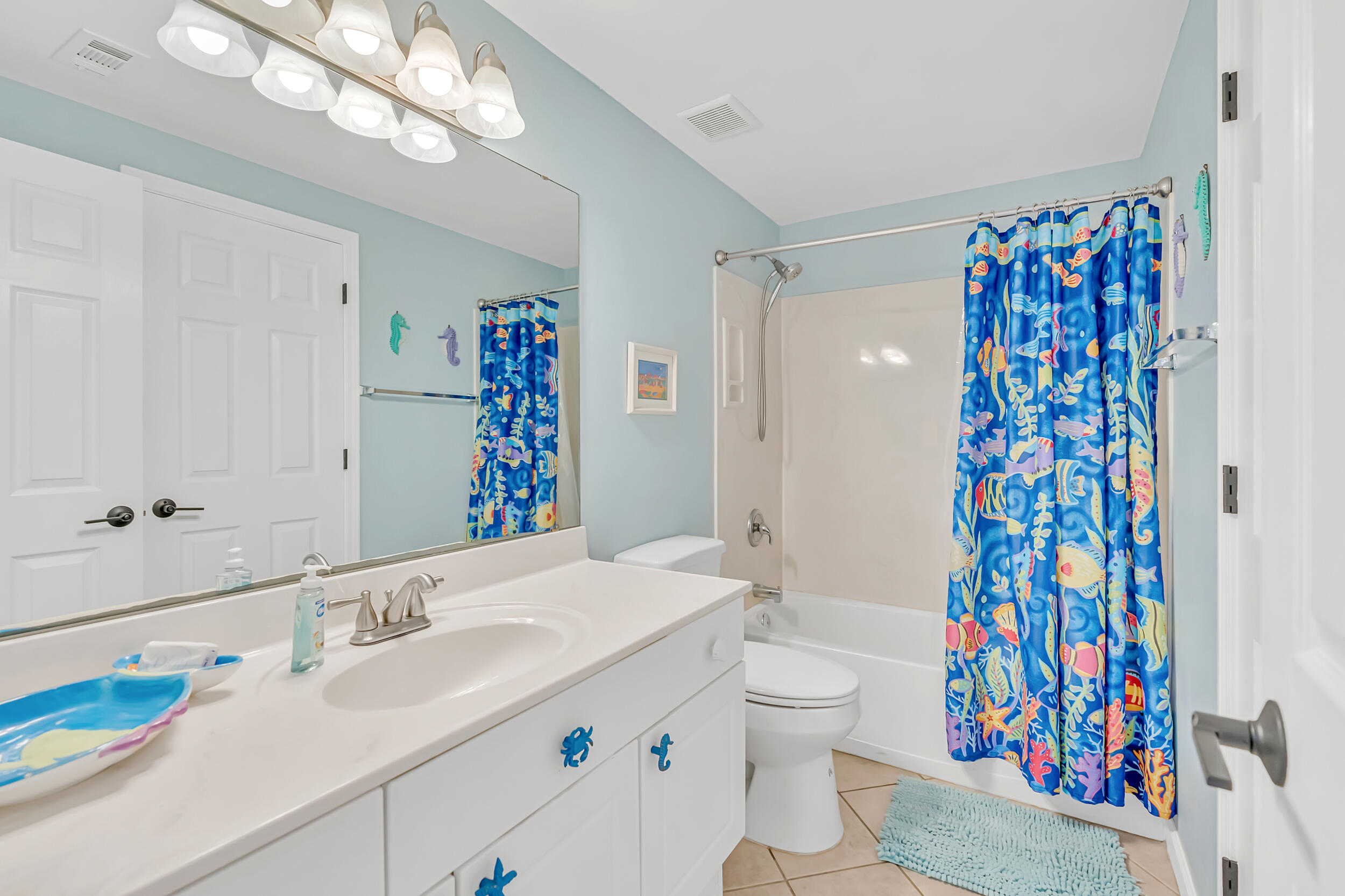 CIBONEY CONDO - Residential