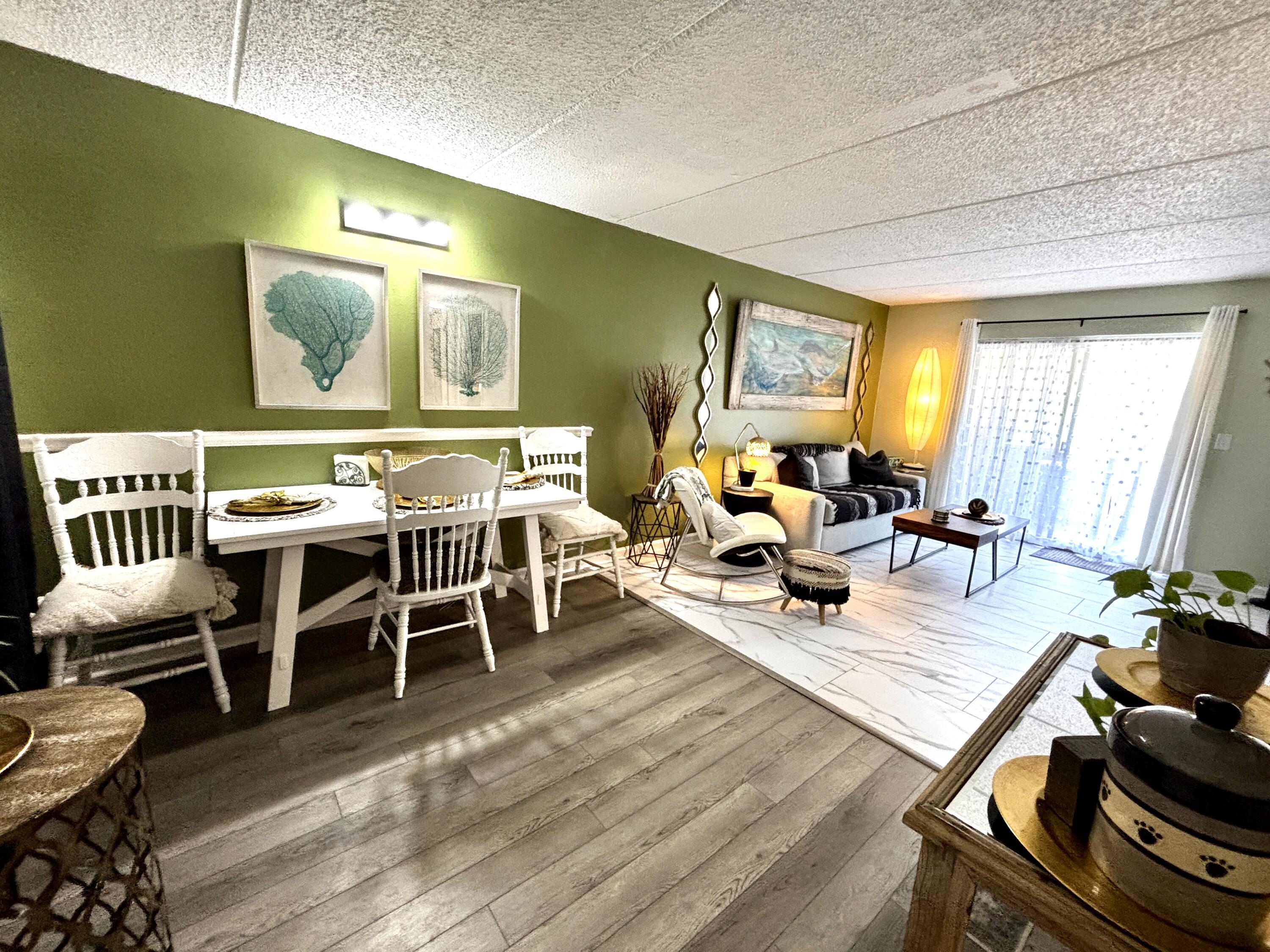 CEDARS CONDO - Residential