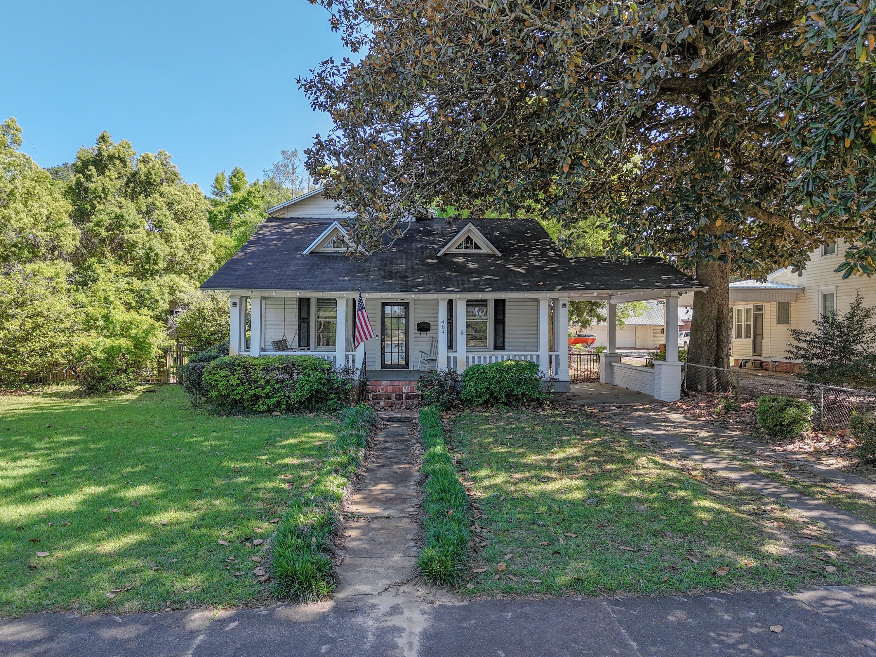 TOWN OF DEFUNIAK SPRINGS - Residential