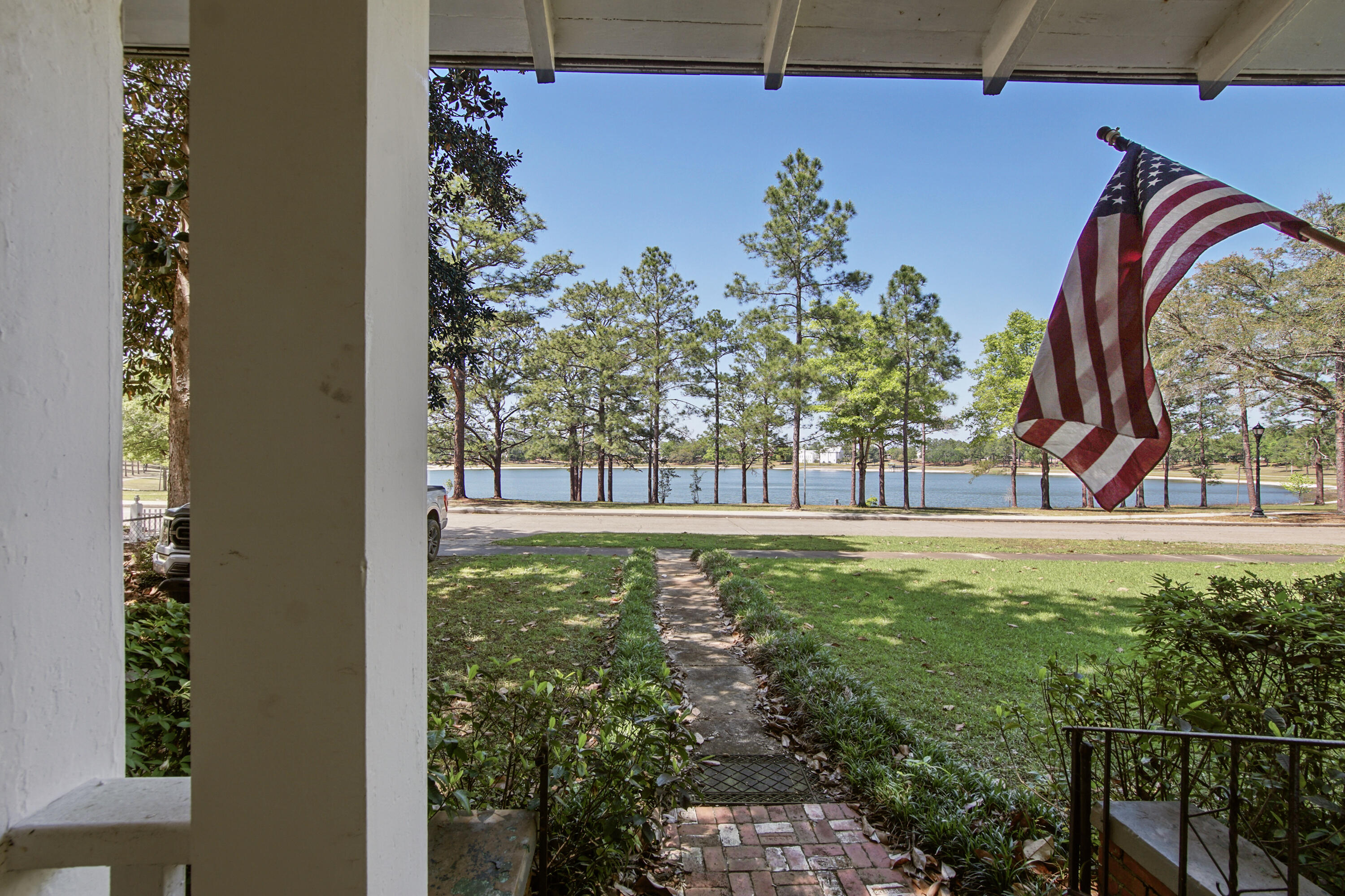 TOWN OF DEFUNIAK SPRINGS - Residential