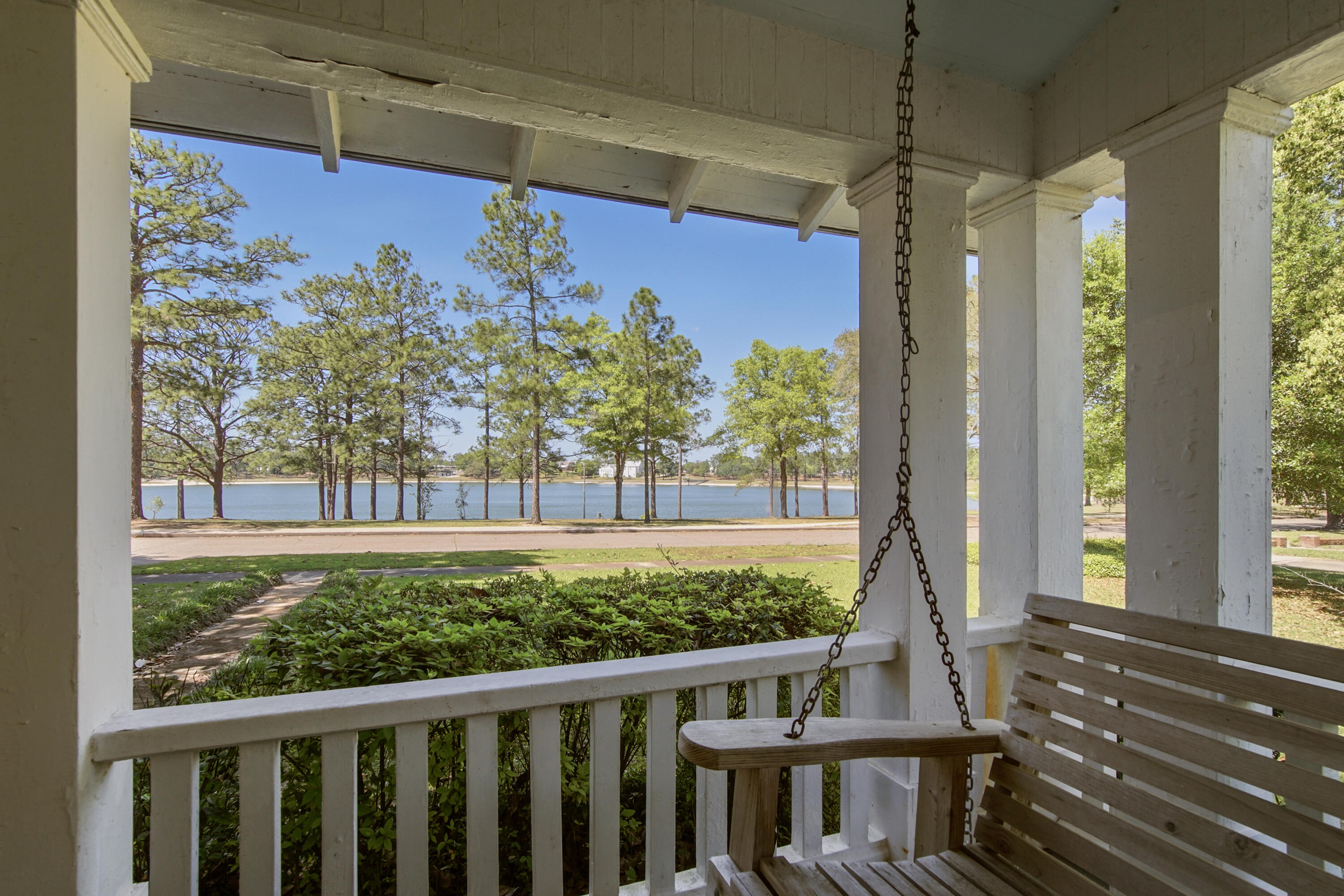 TOWN OF DEFUNIAK SPRINGS - Residential