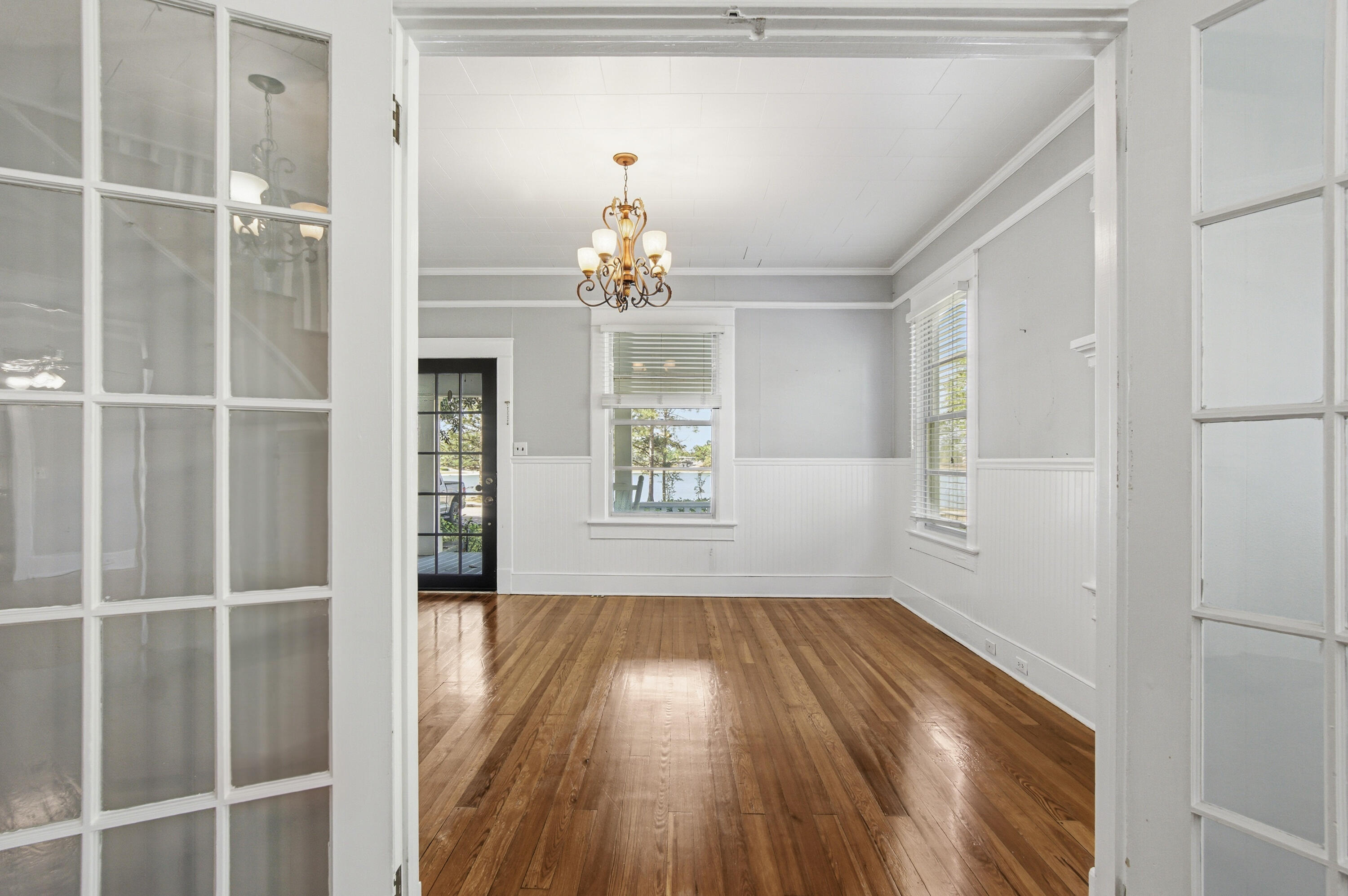 TOWN OF DEFUNIAK SPRINGS - Residential