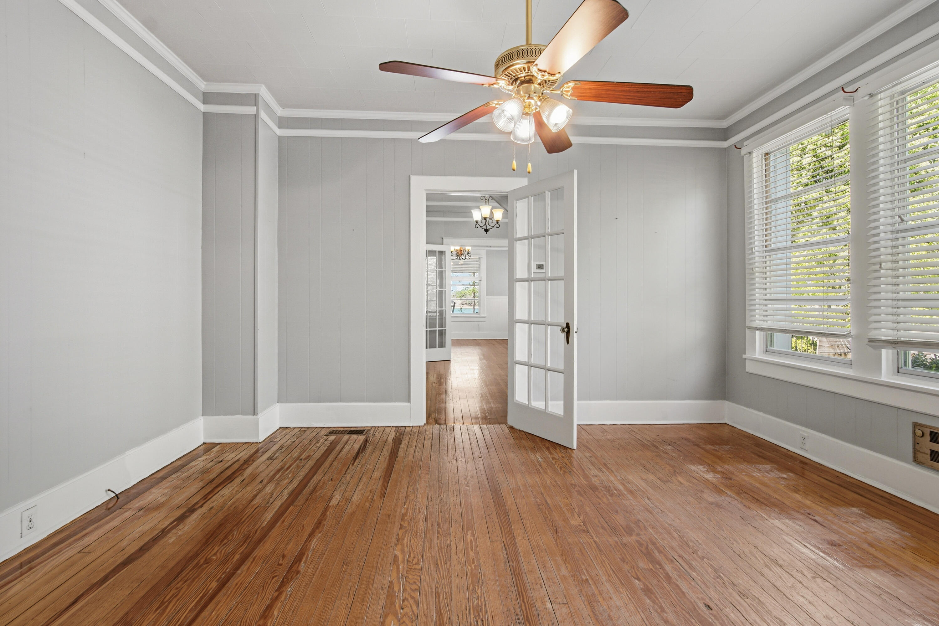 TOWN OF DEFUNIAK SPRINGS - Residential